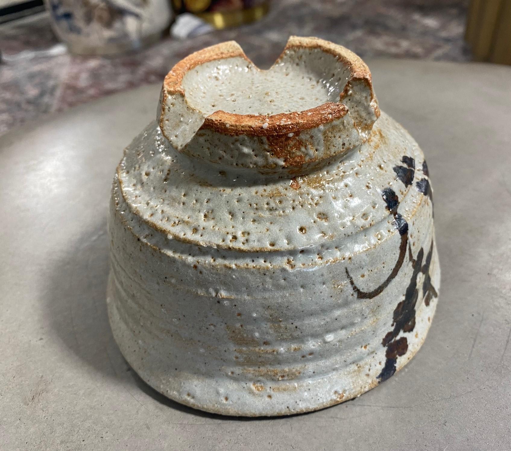 Rosanjin Kitaoji Tazón de té Chawan de Shino Ware firmado Caja original sellada y firmada en venta 5