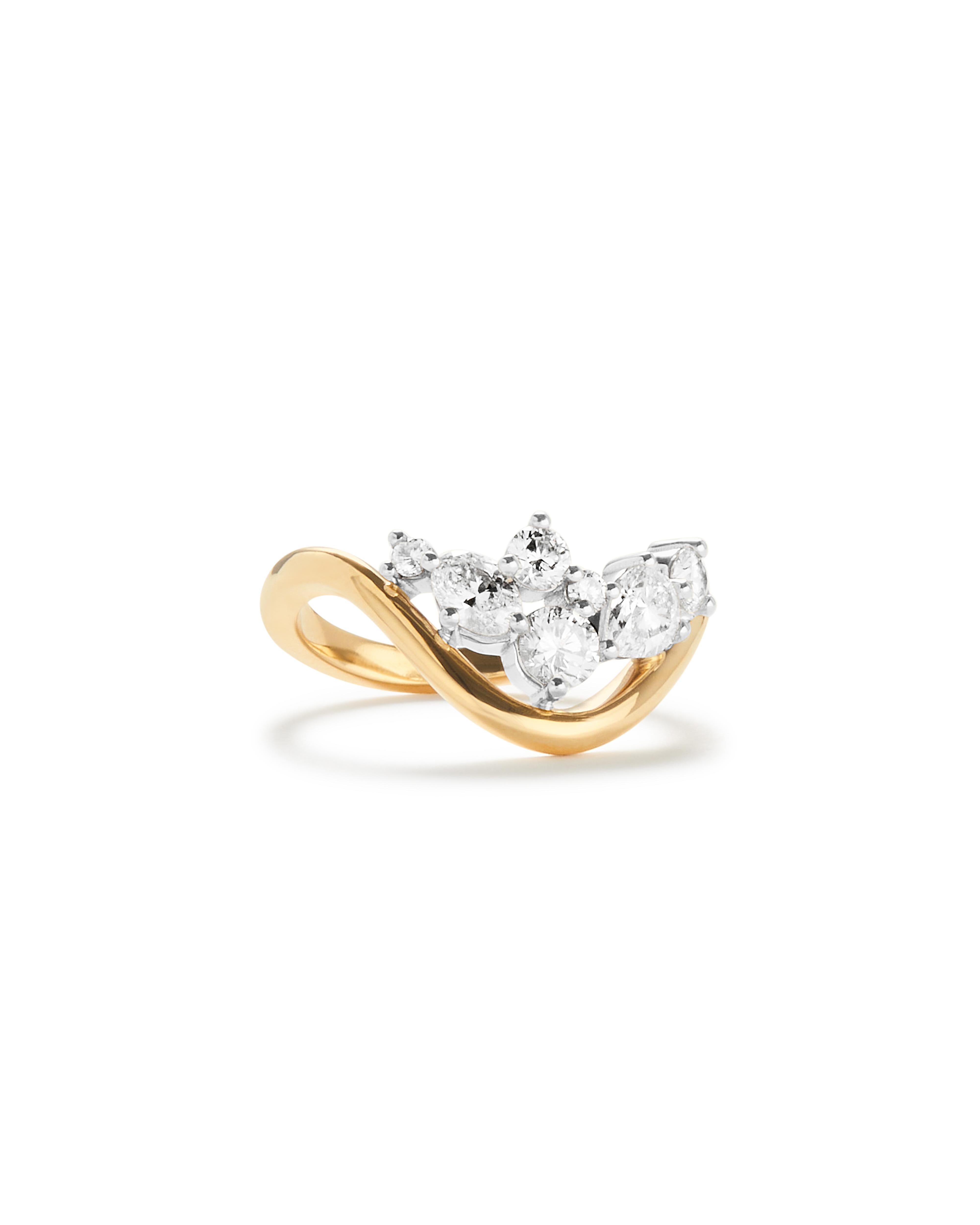 For Sale:  Rosario Navia Mara Medium Curved Ring I in 18K Gold, Platinum, and Diamonds 2