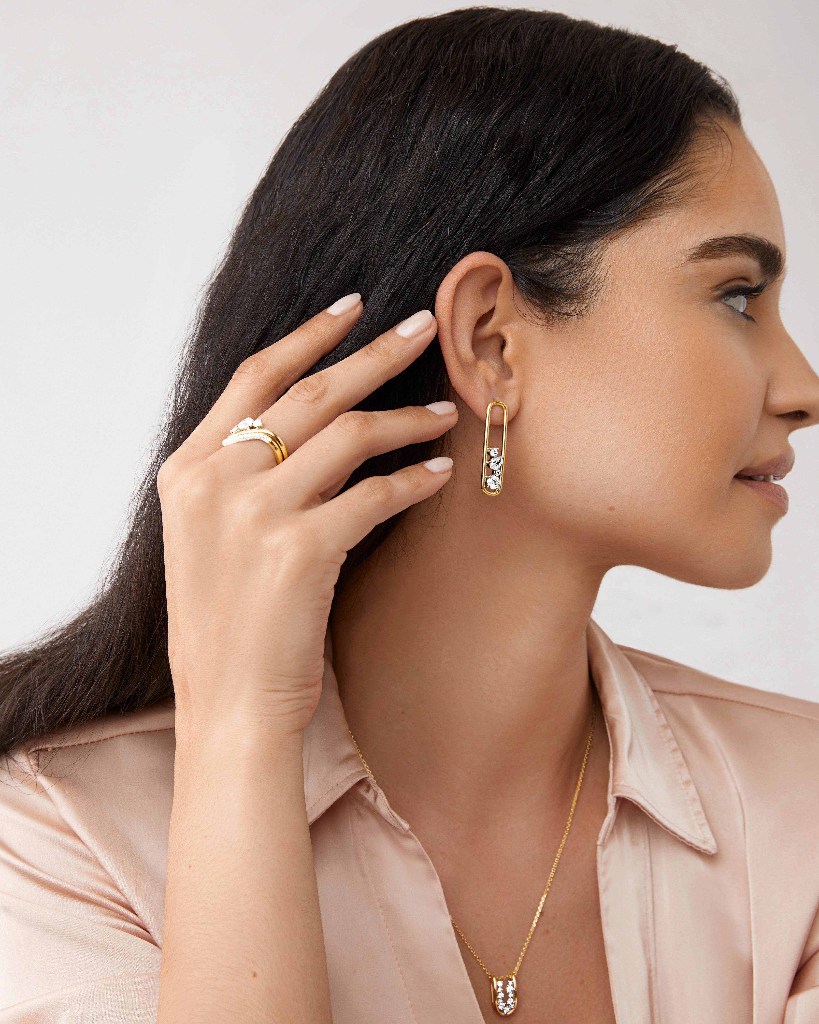 Round Cut Rosario Navia Mara Drop Earring II in 18K Gold, Platinum, and Diamonds For Sale