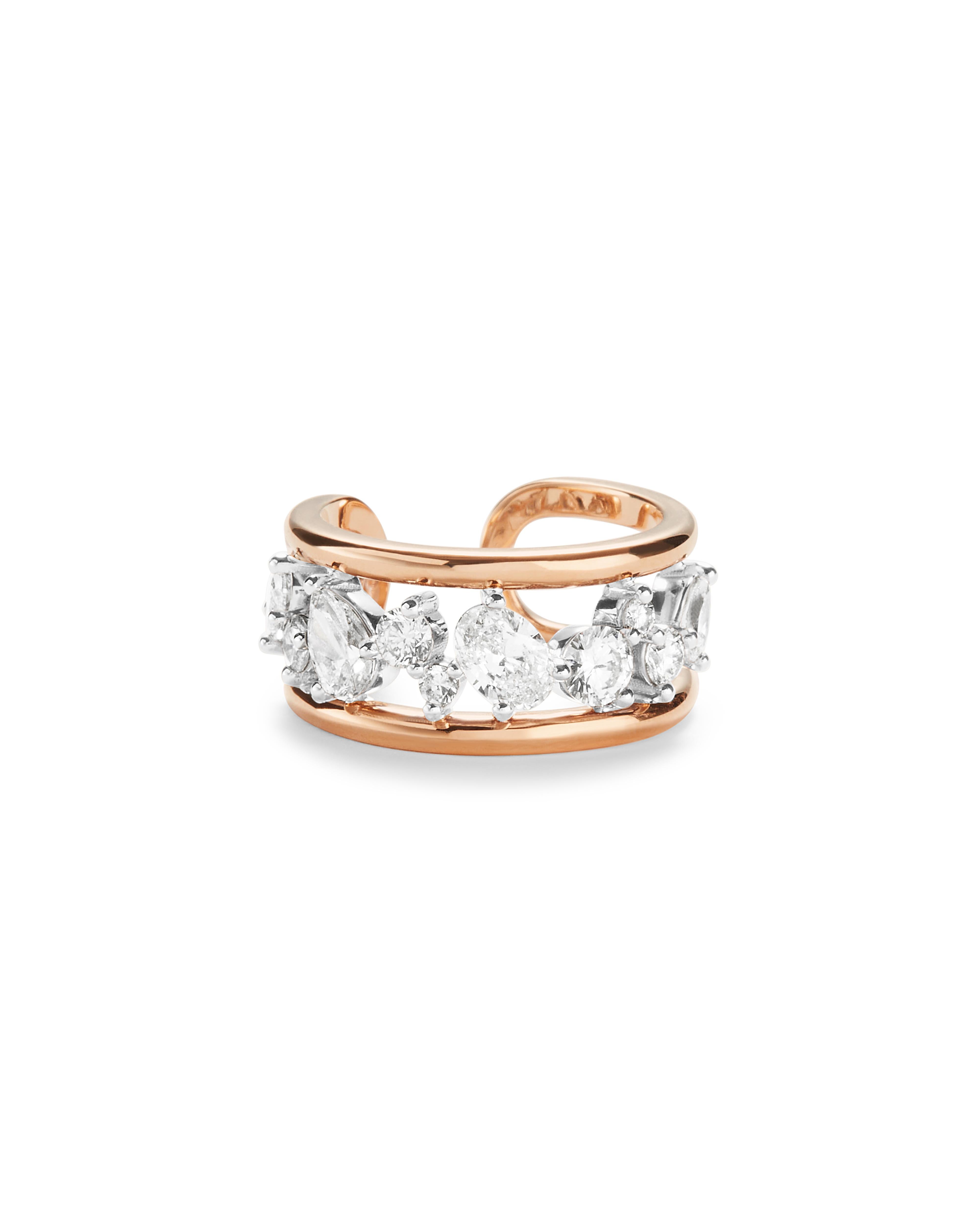 For Sale:  Rosario Navia Mara Large Link Ring in 18K Gold, Platinum, and Diamonds 4