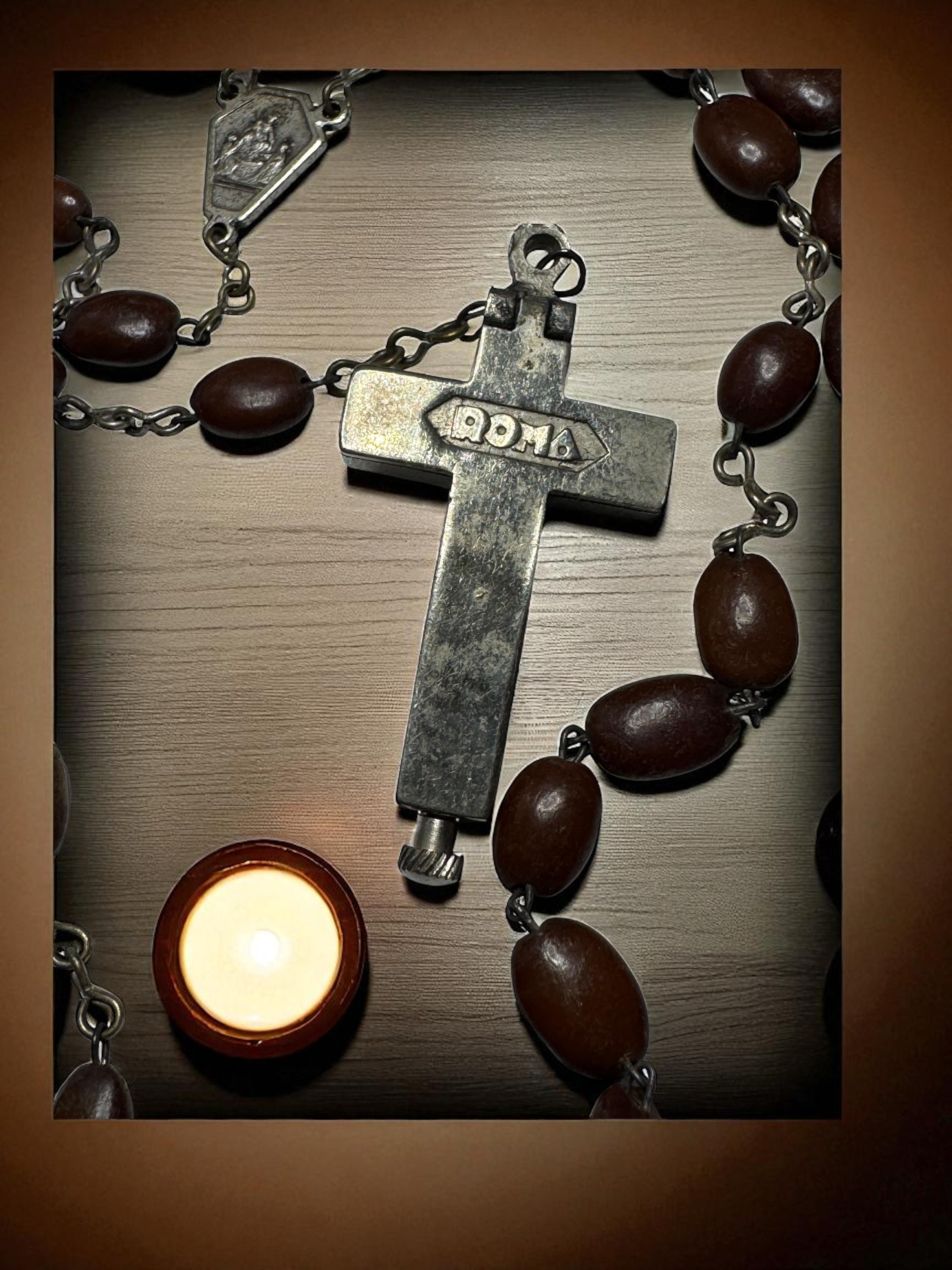 Rosaire Catholique Reliquaire Boîte Crucifix Pendentif Relique Catacombe de Rome en vente 5