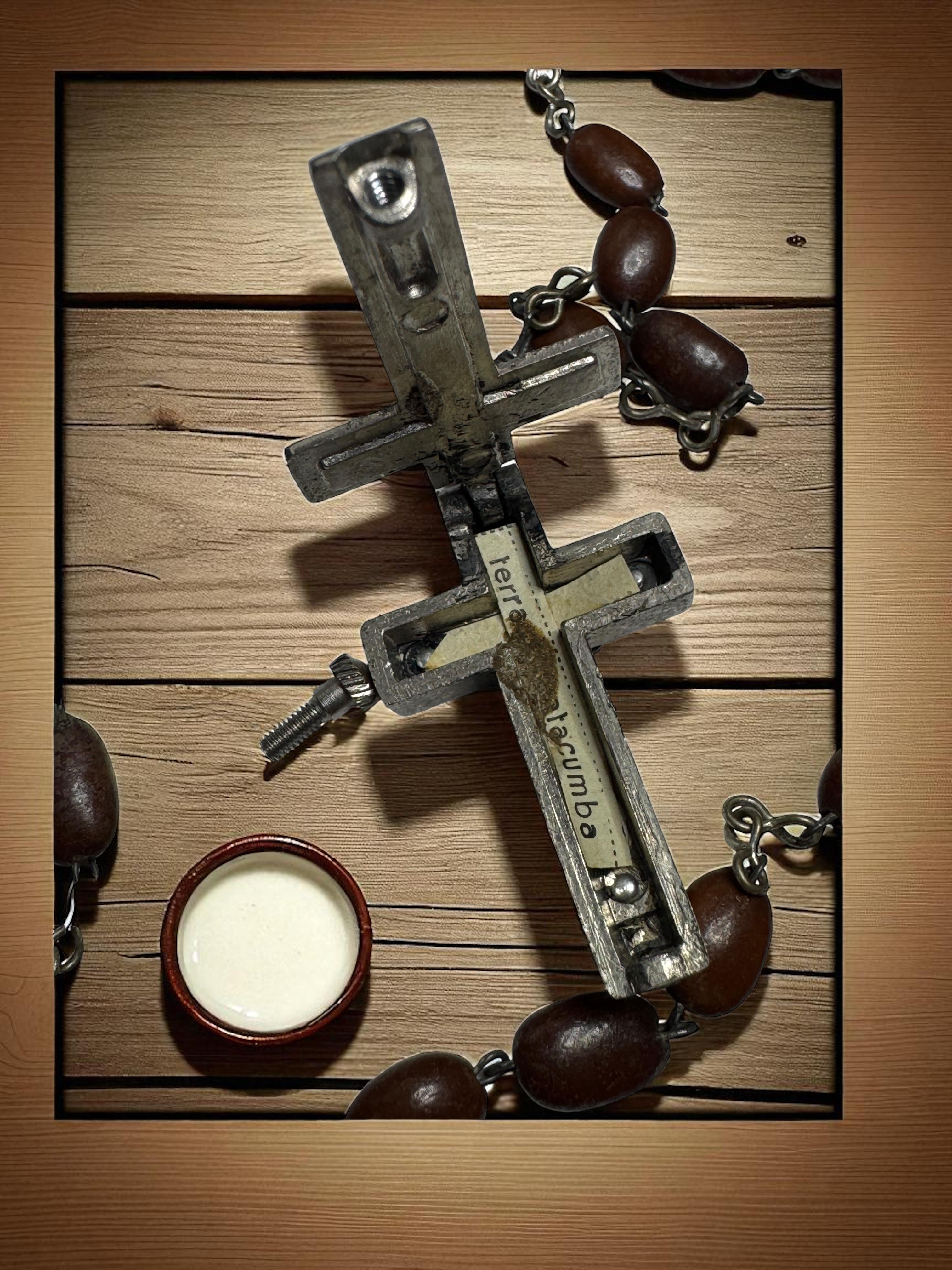 Rosaire Catholique Reliquaire Boîte Crucifix Pendentif Relique Catacombe de Rome en vente 6