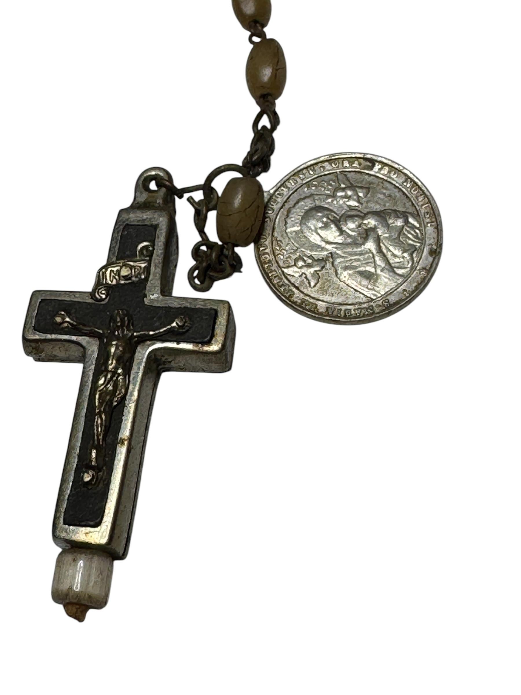 Mid-20th Century Rosary Catholic Reliquary Box Crucifix Pendant with Relic of a Saint For Sale
