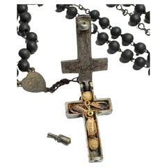 Pendentif Crucifix catholique Rosary Box avec relique d'un Saint