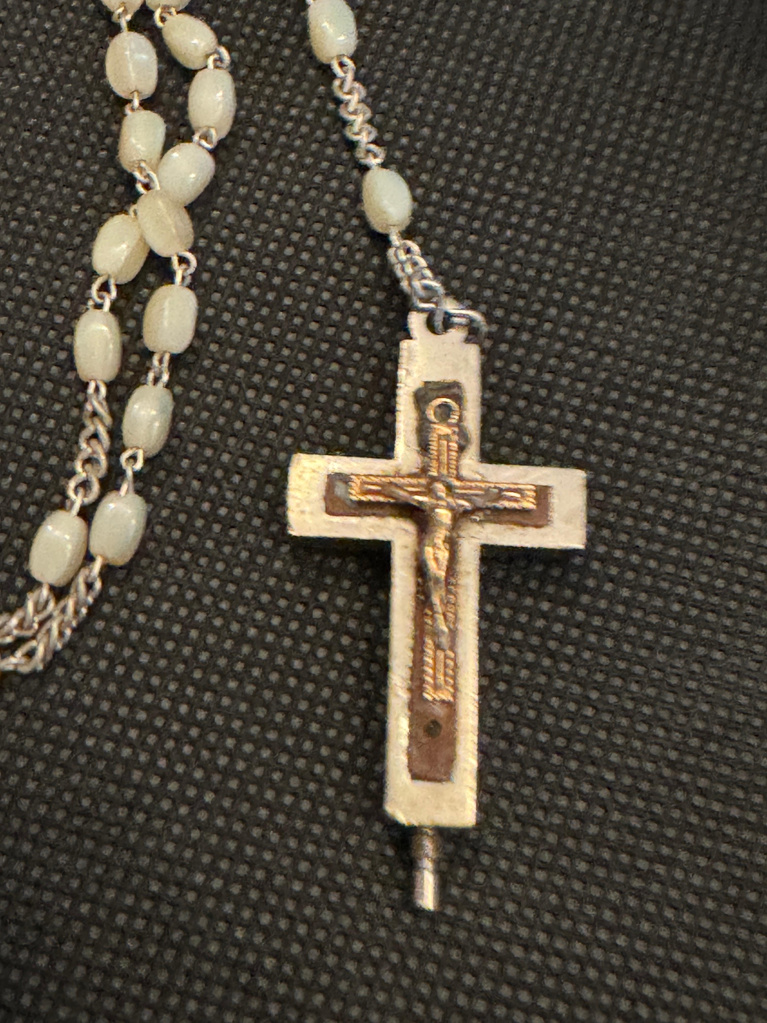 Rosary Catholic Reliquary Box Crucifix Pendant with Relics of Catacombs of Rome 1