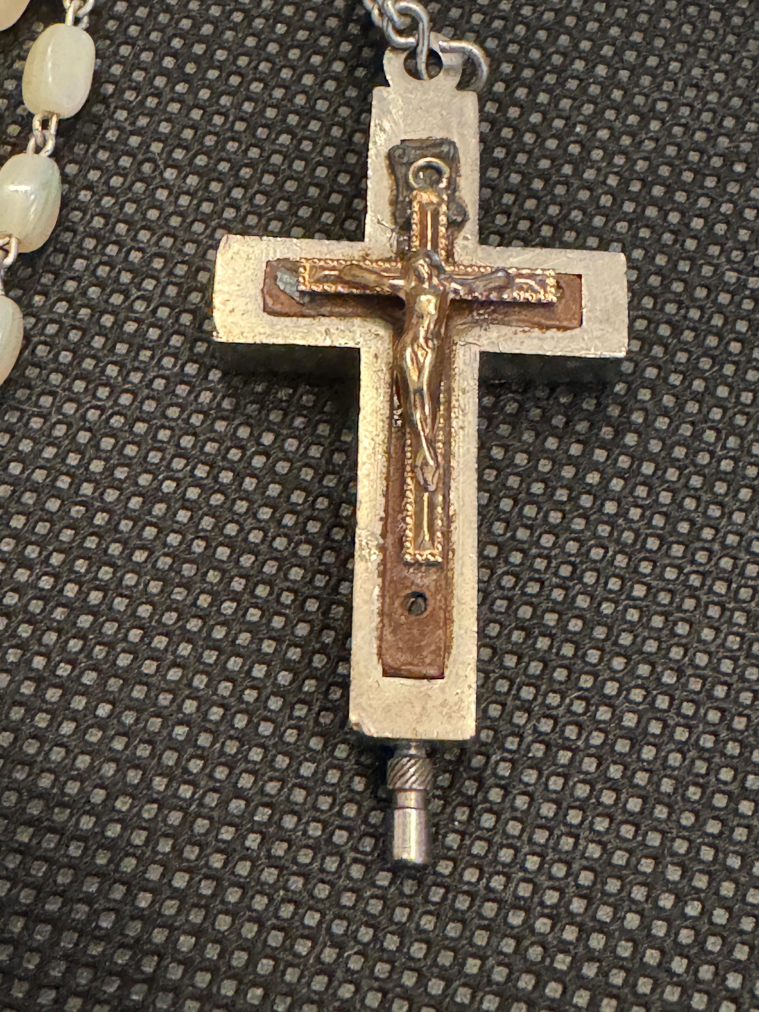Rosary Catholic Reliquary Box Crucifix Pendant with Relics of Catacombs of Rome 3