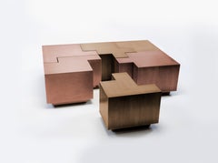Table de puzzle en rose et laiton