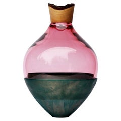 Vase d'Inde en rose et cuivre demi-patiné II, Pia Wüstenberg