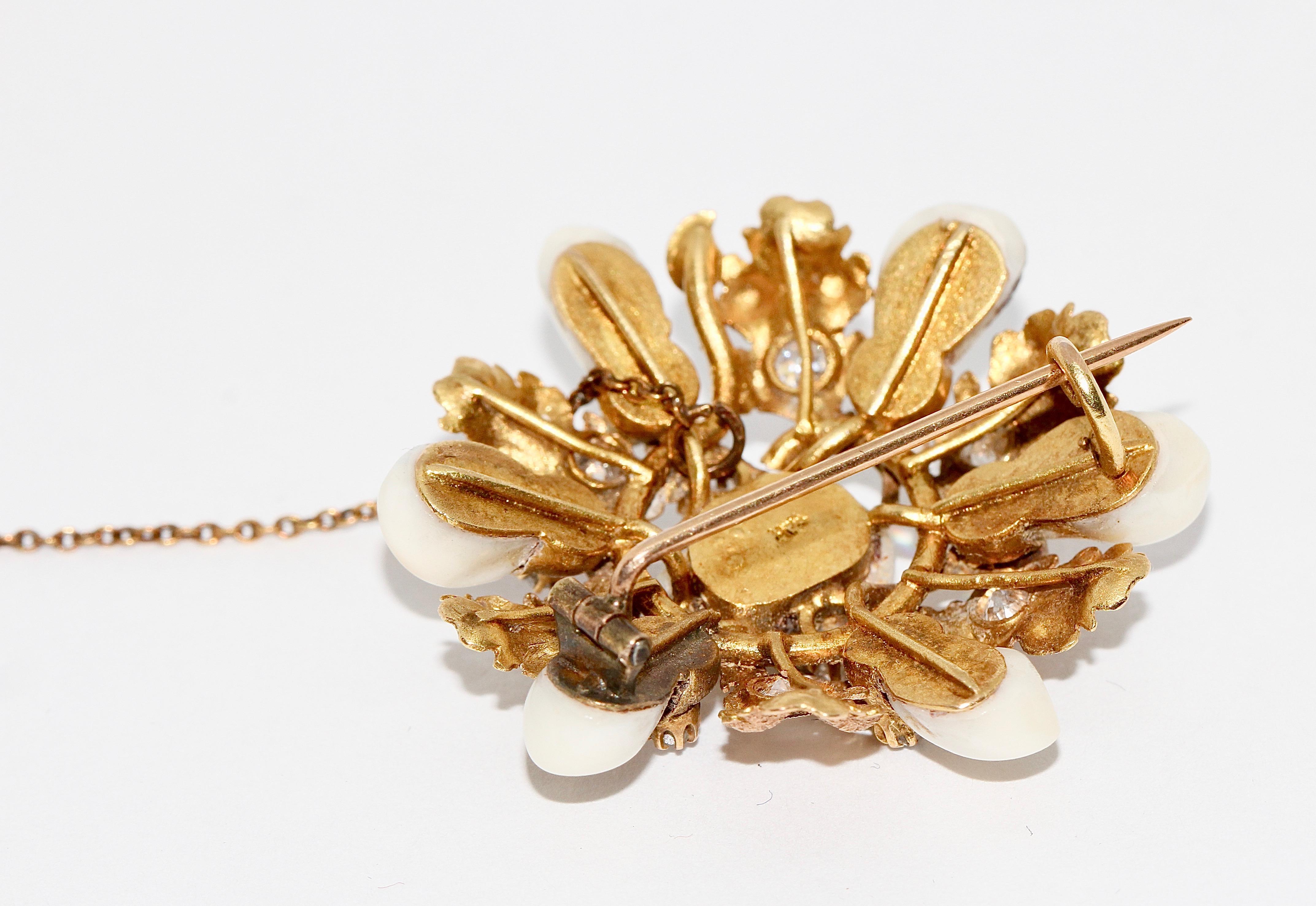 Broche « Grandel » chasseur en or rose et jaune avec diamants et dents de canine en vente 2