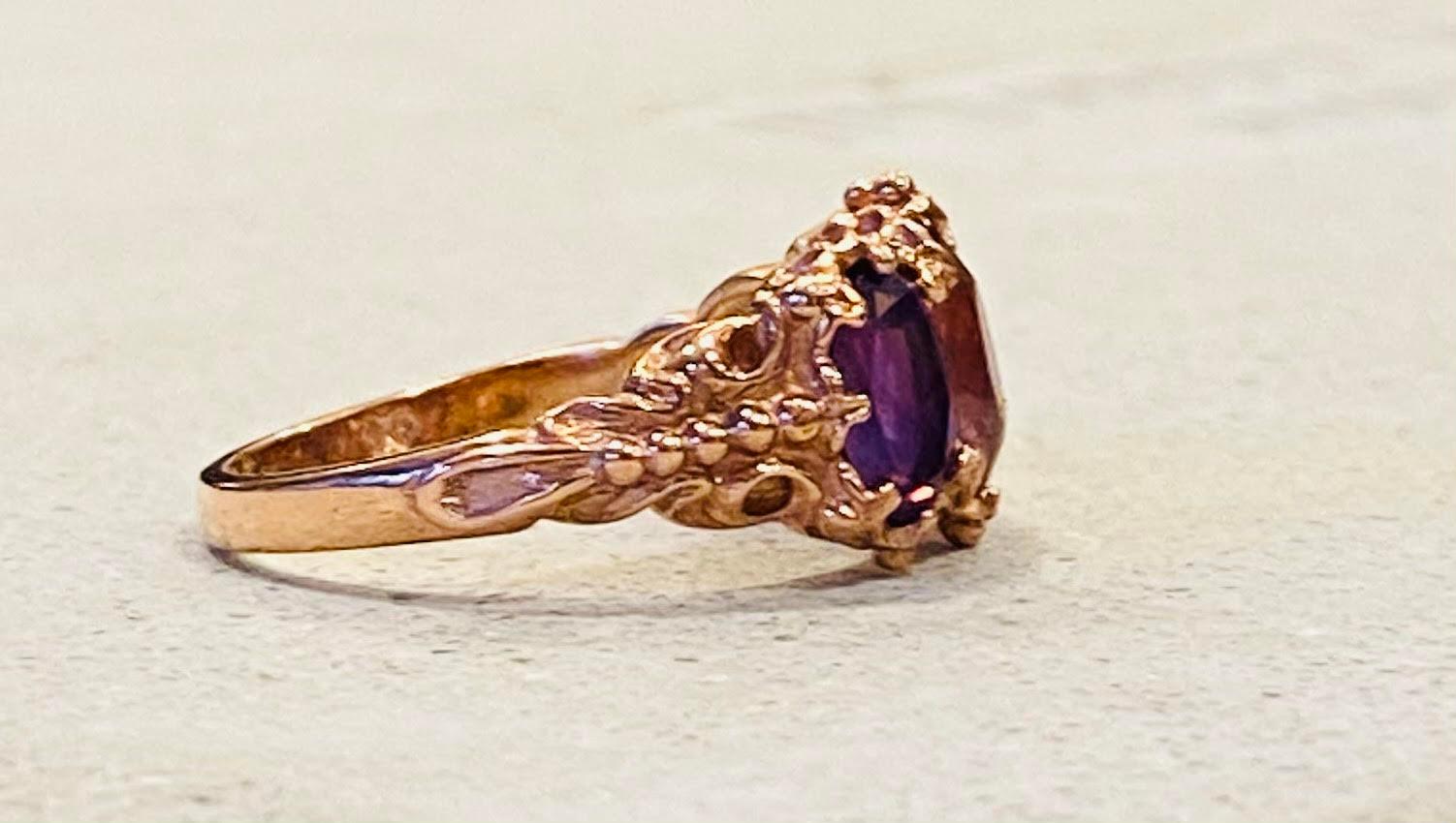 Antique Rose Golden Ring with Tourmalines and Amethyst  ca 1890-1900, ca 2 carat 2