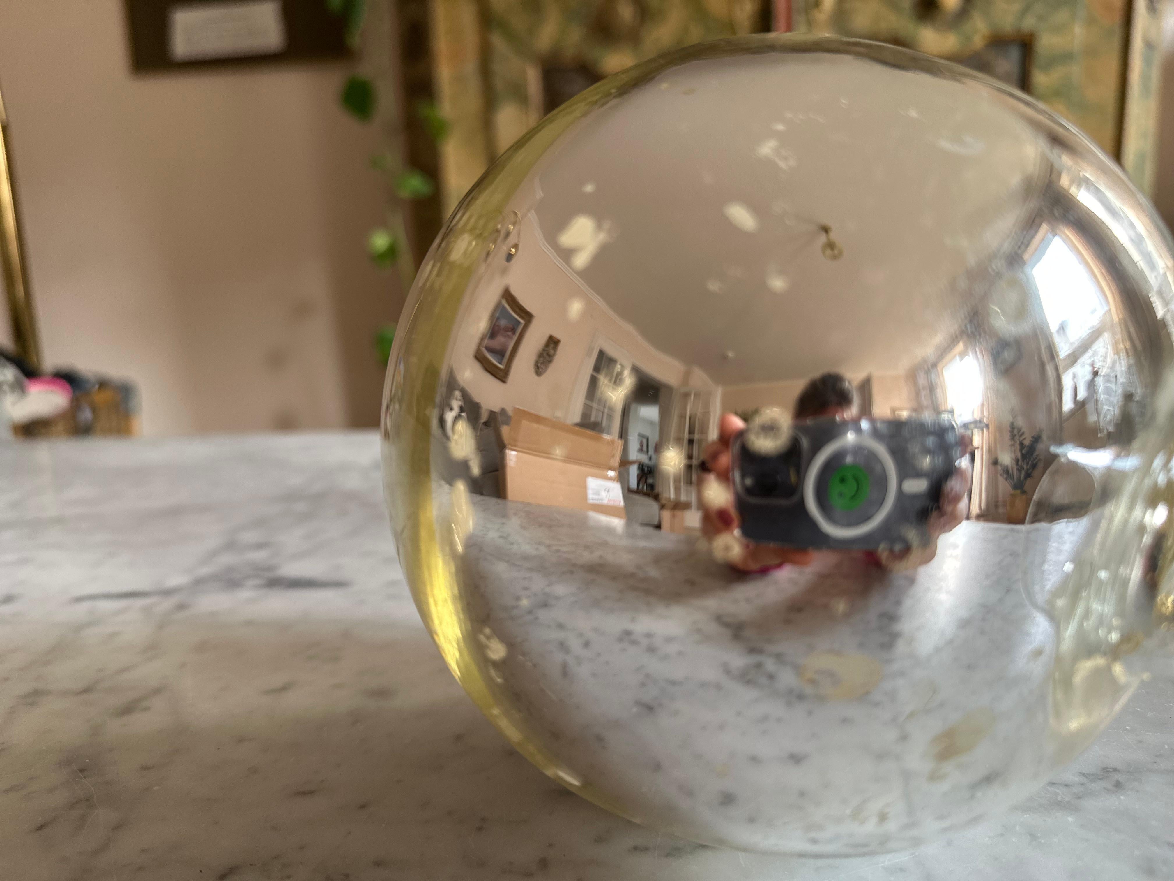 Bola de Rosas / Bola de Jardín de Cristal Espejado en venta 3