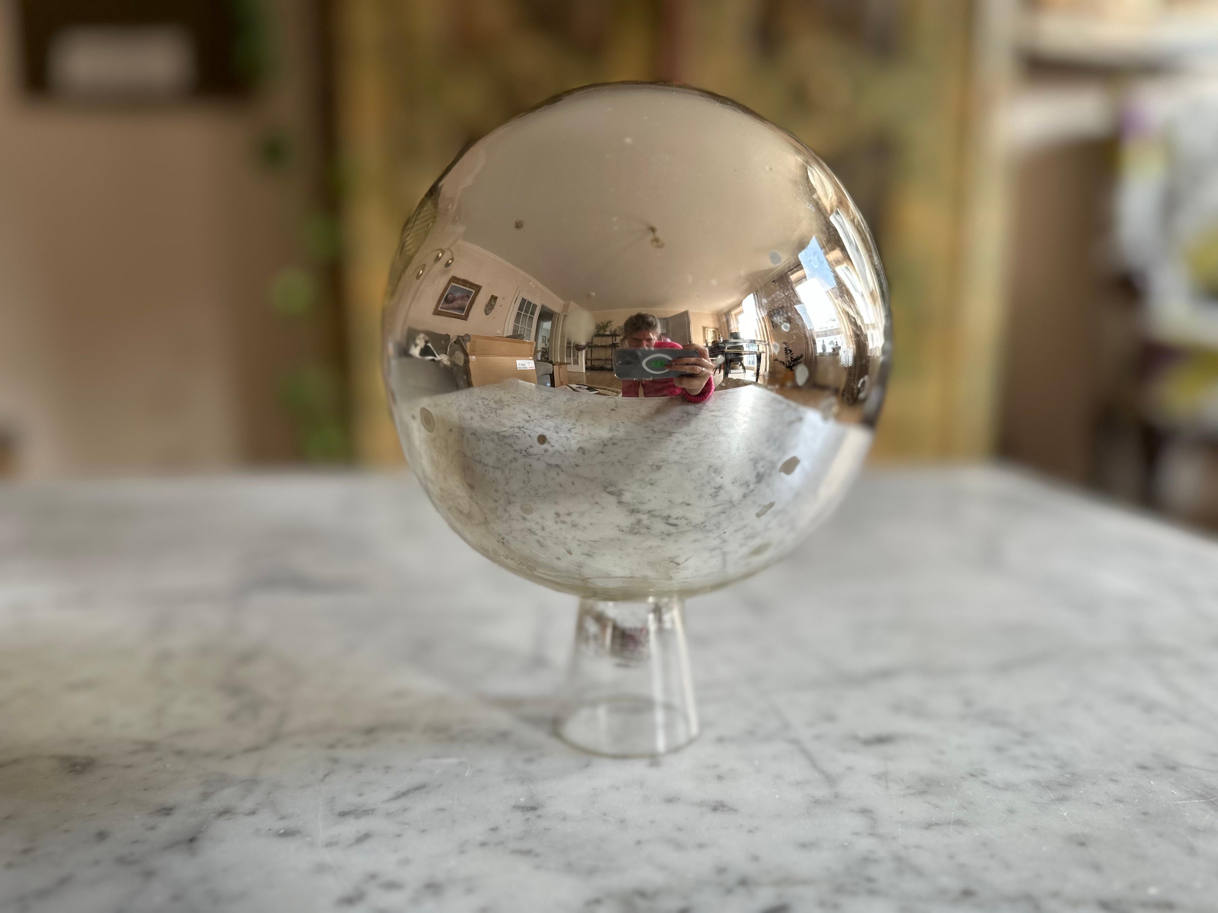 Bola de Rosas / Bola de Jardín de Cristal Espejado Francés en venta