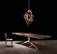 Esstisch mit Rosenfuß von Barlas Baylar