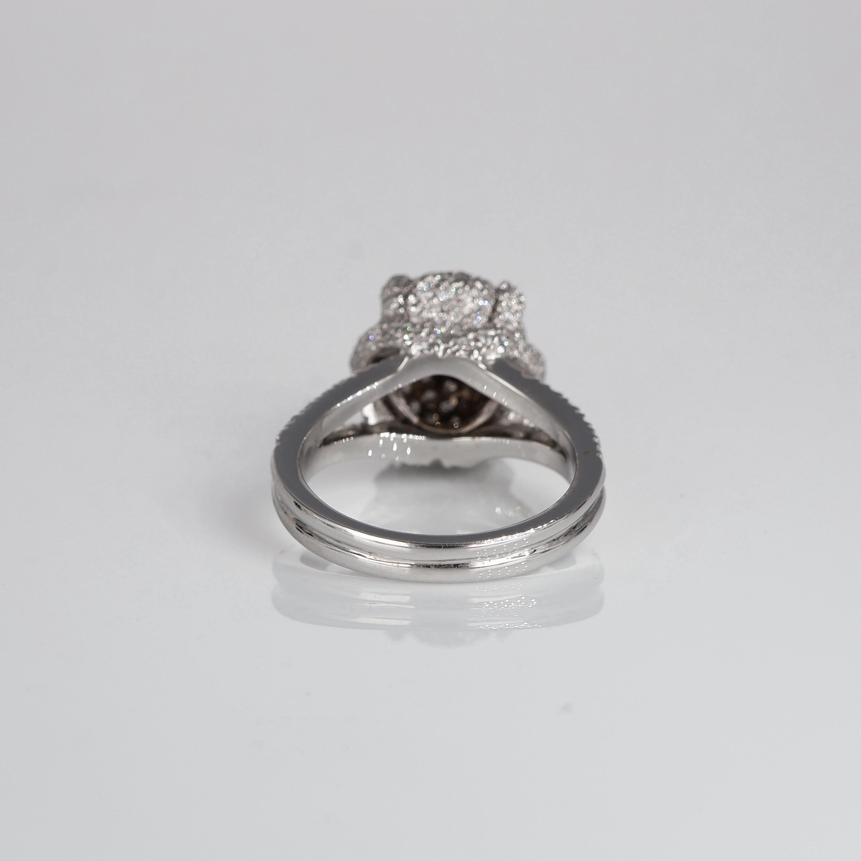 Women's or Men's Rose Bud Flower Oval Pavé Diamond 1.05 carats Ring in 18kt White Gold For Sale