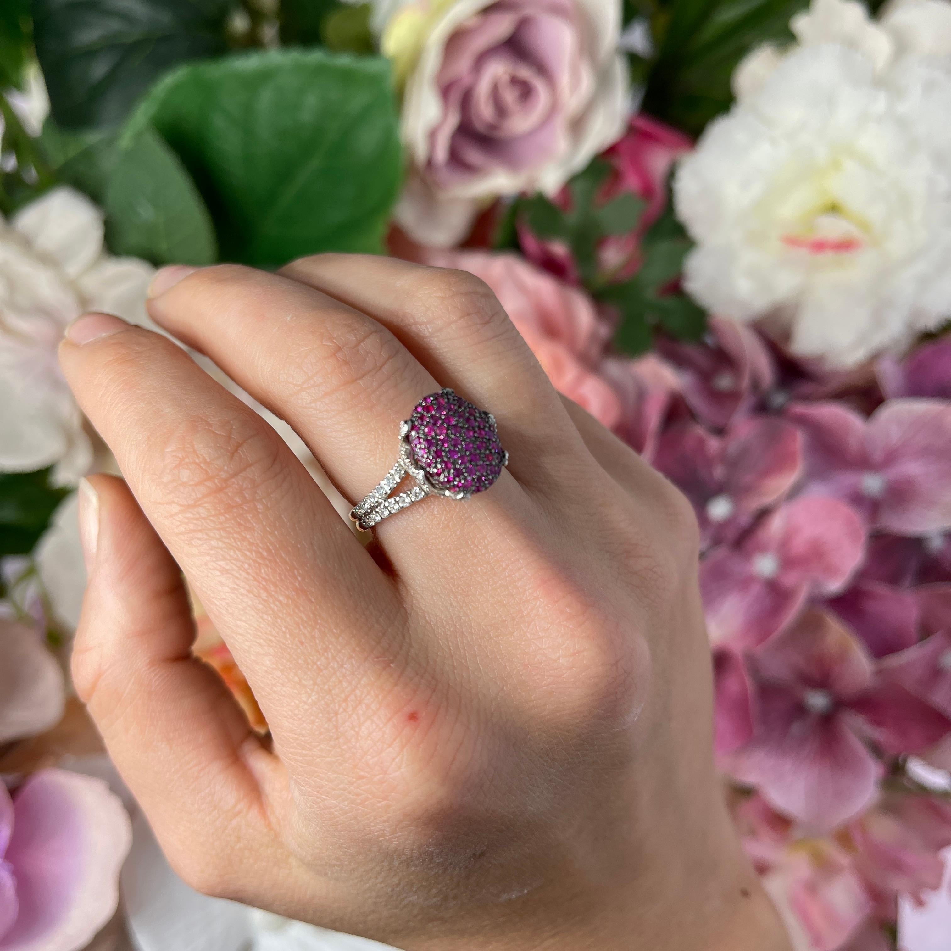 Rose Bud Flower Oval Pavé Diamond and Rubies Ring in 18kt White Gold For Sale 4