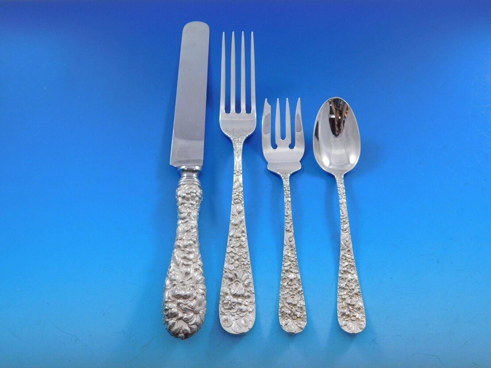 Rose by Stieff - Set di posate in argento sterling per 12 persone Servizio da 60 pezzi per cena in Repousse In condizioni ottime in vendita a Big Bend, WI