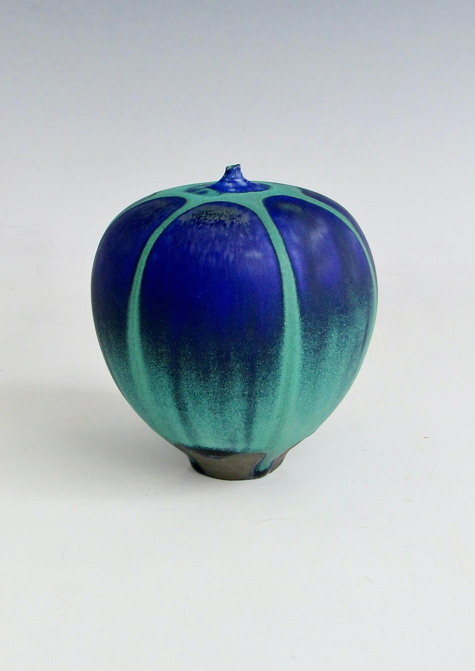 American  Rose Cabat Deep Blue Over Sea Green  Feelie Vase Weed Pot For Sale