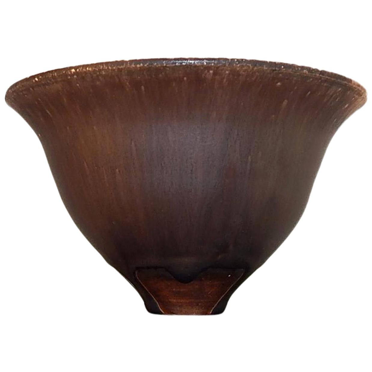 Rose Cabat Studio Ceramic Brown Flared Bowl For Sale