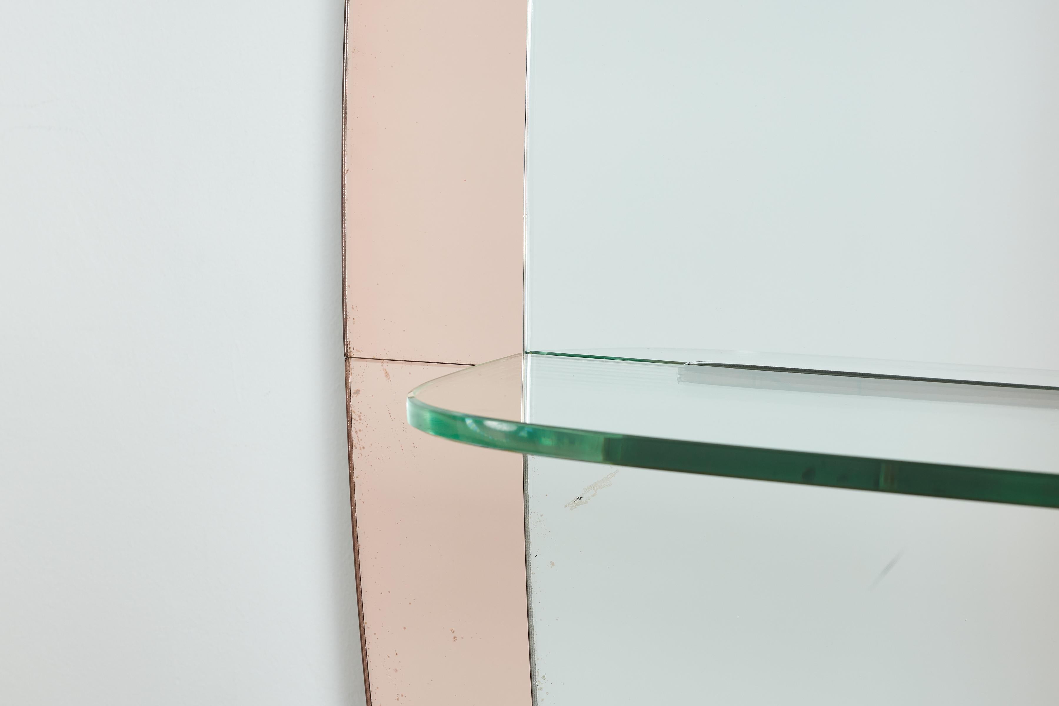 Miroir d'art cristal rose avec étagère en vente 10