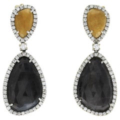 Boucles d'oreilles en goutte en or blanc 18 carats avec saphirs multi-tailles roses 33 carats et diamants 1,06 carat