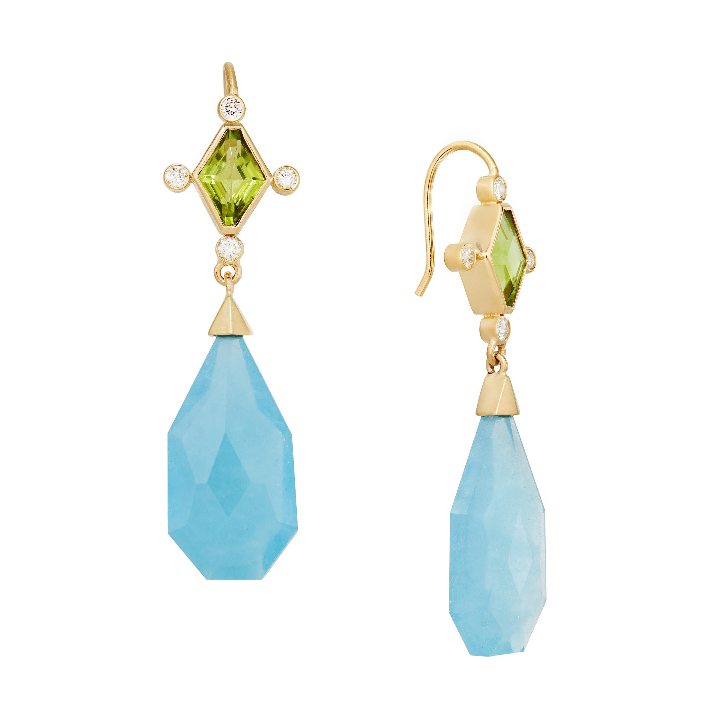 Matched Faceted Fancy Drops Aquamarine Measuring 25 x 12 x 6 mm
Matched Pair of Fancy Lozenge Cut Peridot Weighing 2.50 Carats and Measuring 9 x 6 x 4 mm	
8 Diamonds Weighing:  0.48 Carats

Length:  2