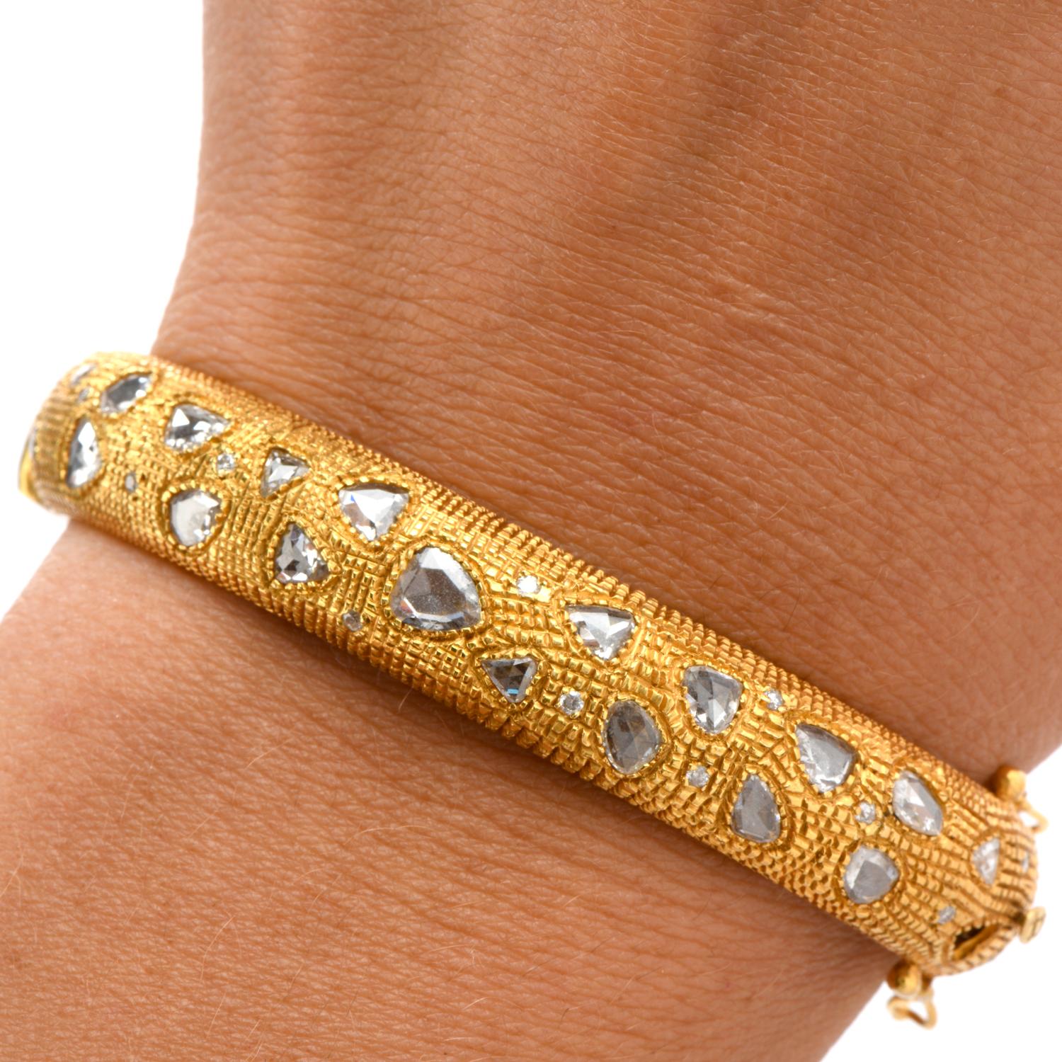 Rose Cut Diamond 18 Karat Gold Textured Bangle Bracelet 1