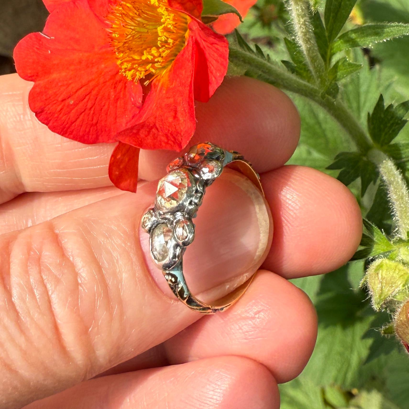 Anello con diamante taglio rosa e smalto blu. Inghilterra, circa 1680-1700. in vendita 5