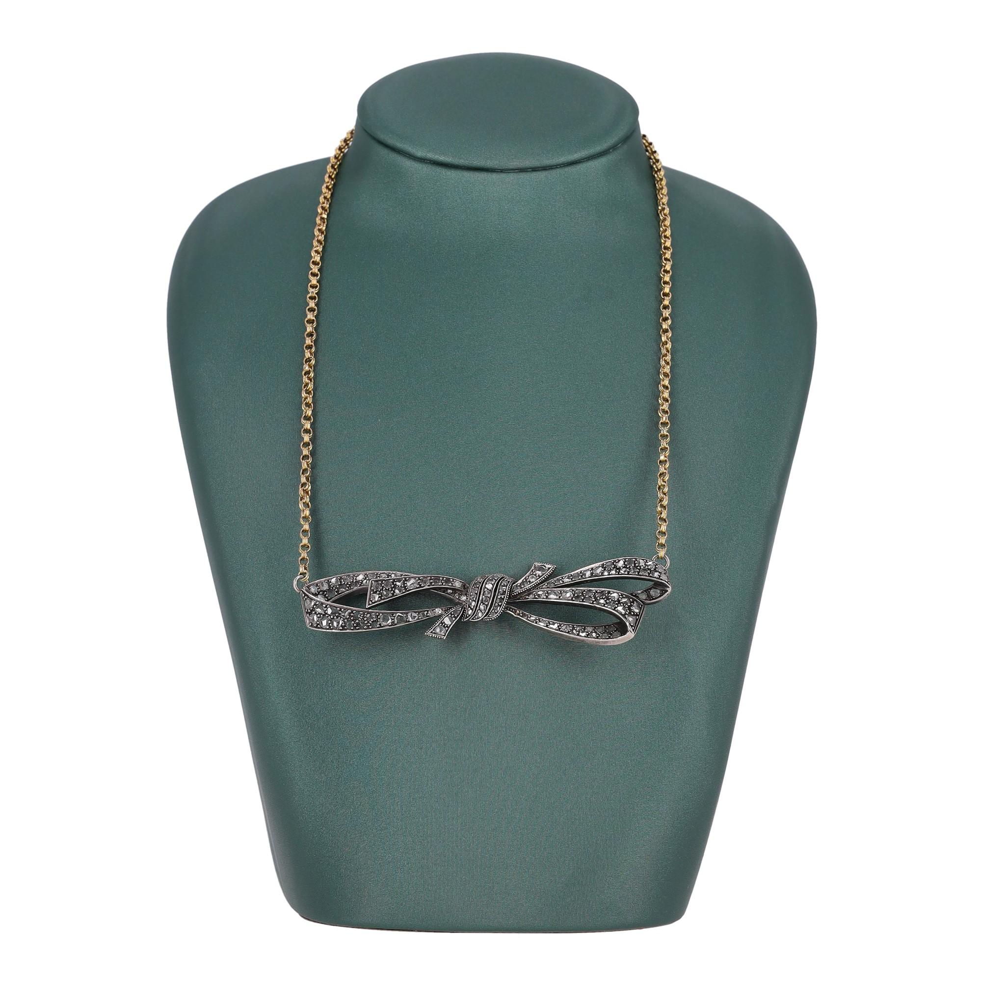 Georgien Collier à nœuds en diamant taillé en rose, de style géorgien, en or 15ct en vente