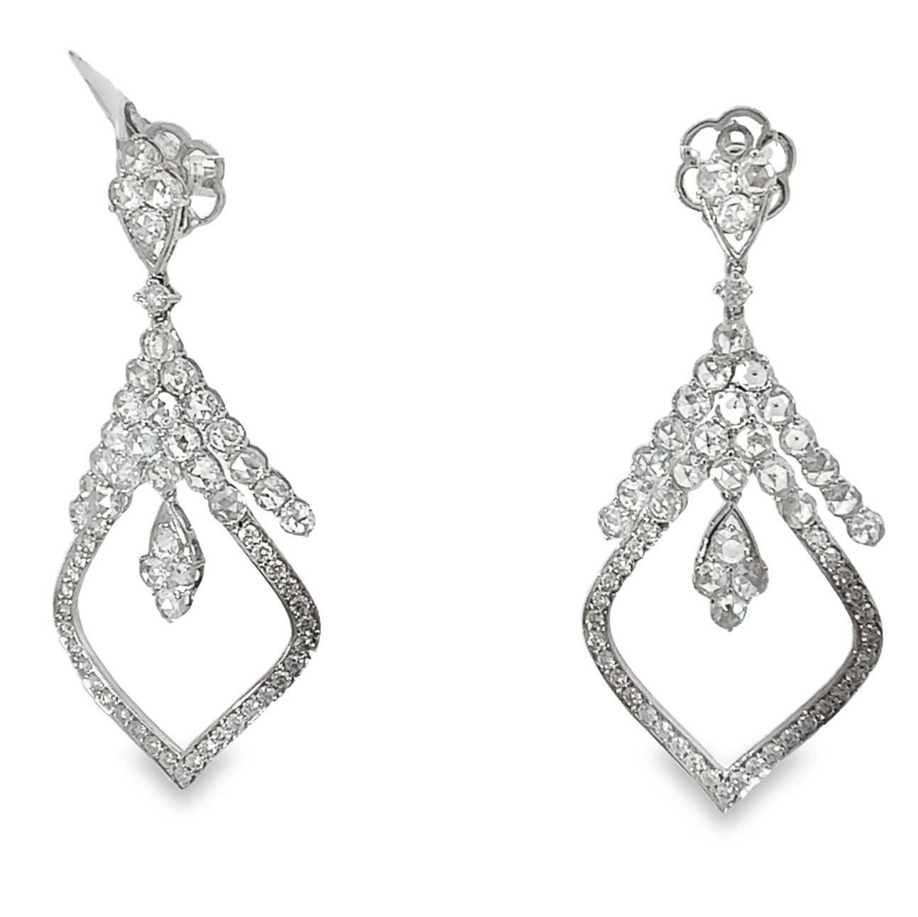 Orecchini pendenti con diamante in vendita 4
