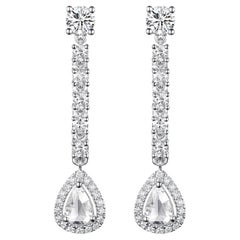 Boucles d'oreilles pendantes en or blanc 18 carats avec diamant taillé en rose