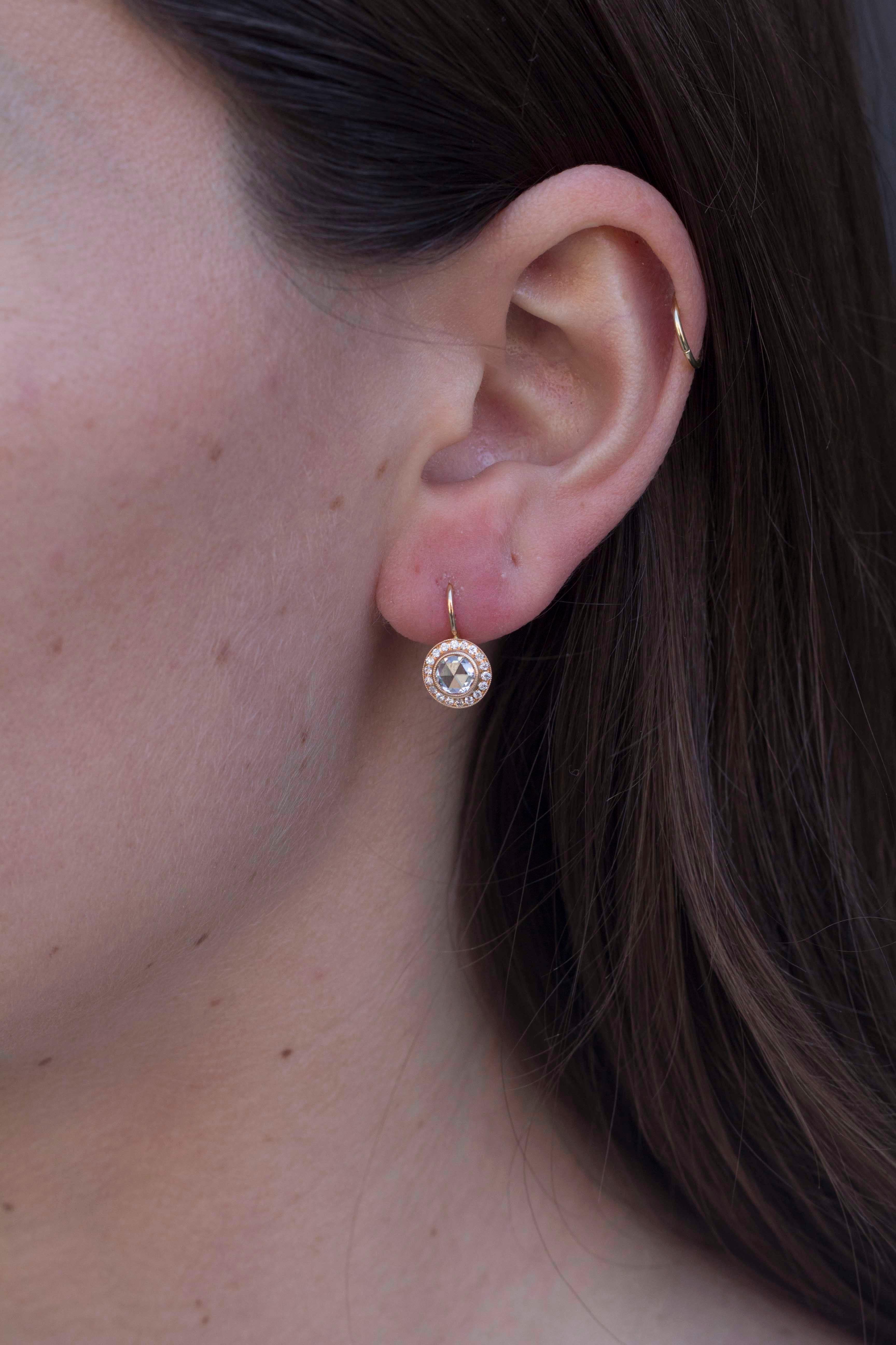 one stone gold earrings