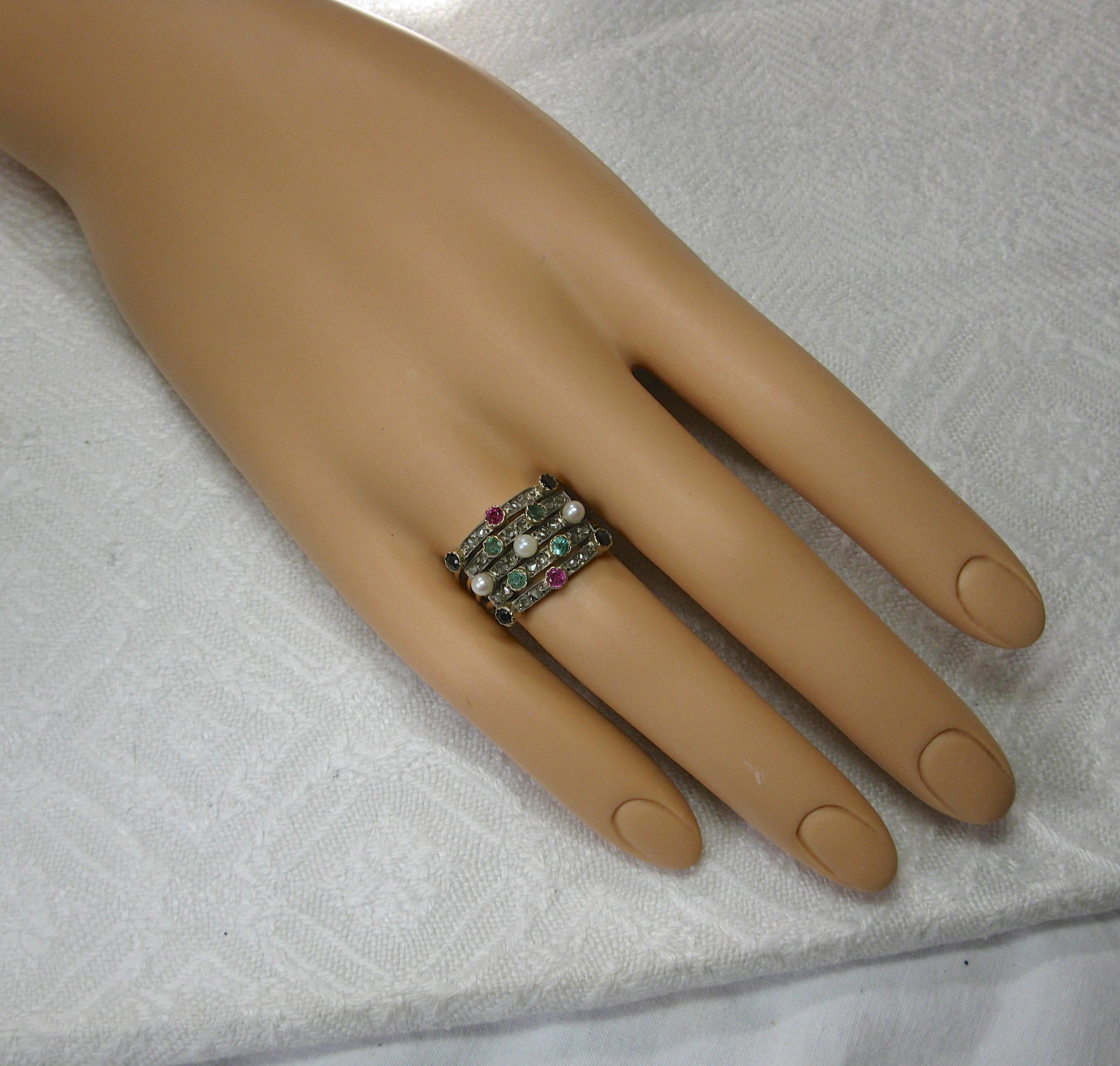 Weißer Rosenschliff Diamant Smaragd Saphir Rubin Perle Harem Ring 5 Stack Ringe Viktorianisch Damen im Angebot