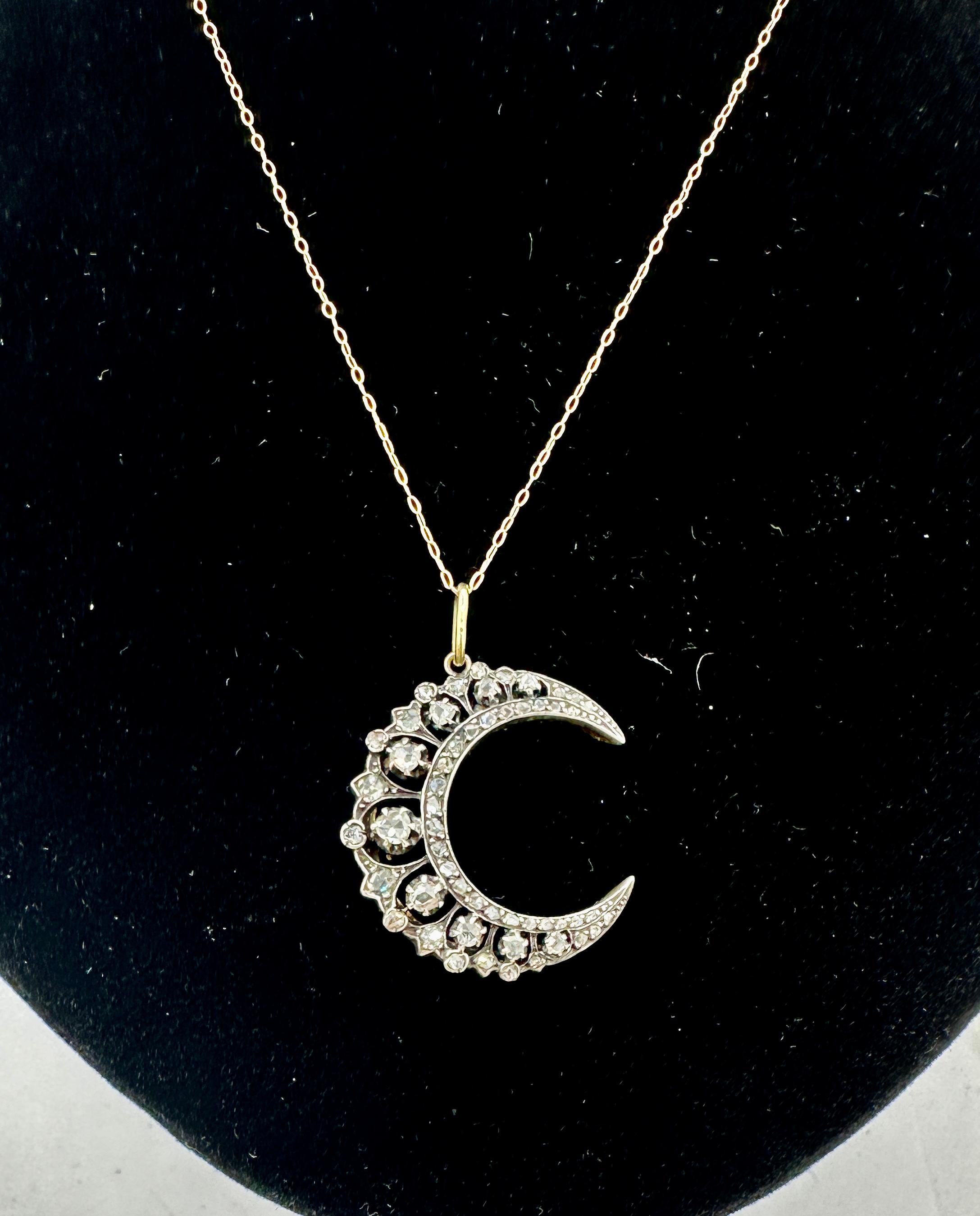 Rose Cut Diamond Platinum Crescent Moon Pendant Necklace French Belle Epoque In Excellent Condition For Sale In New York, NY
