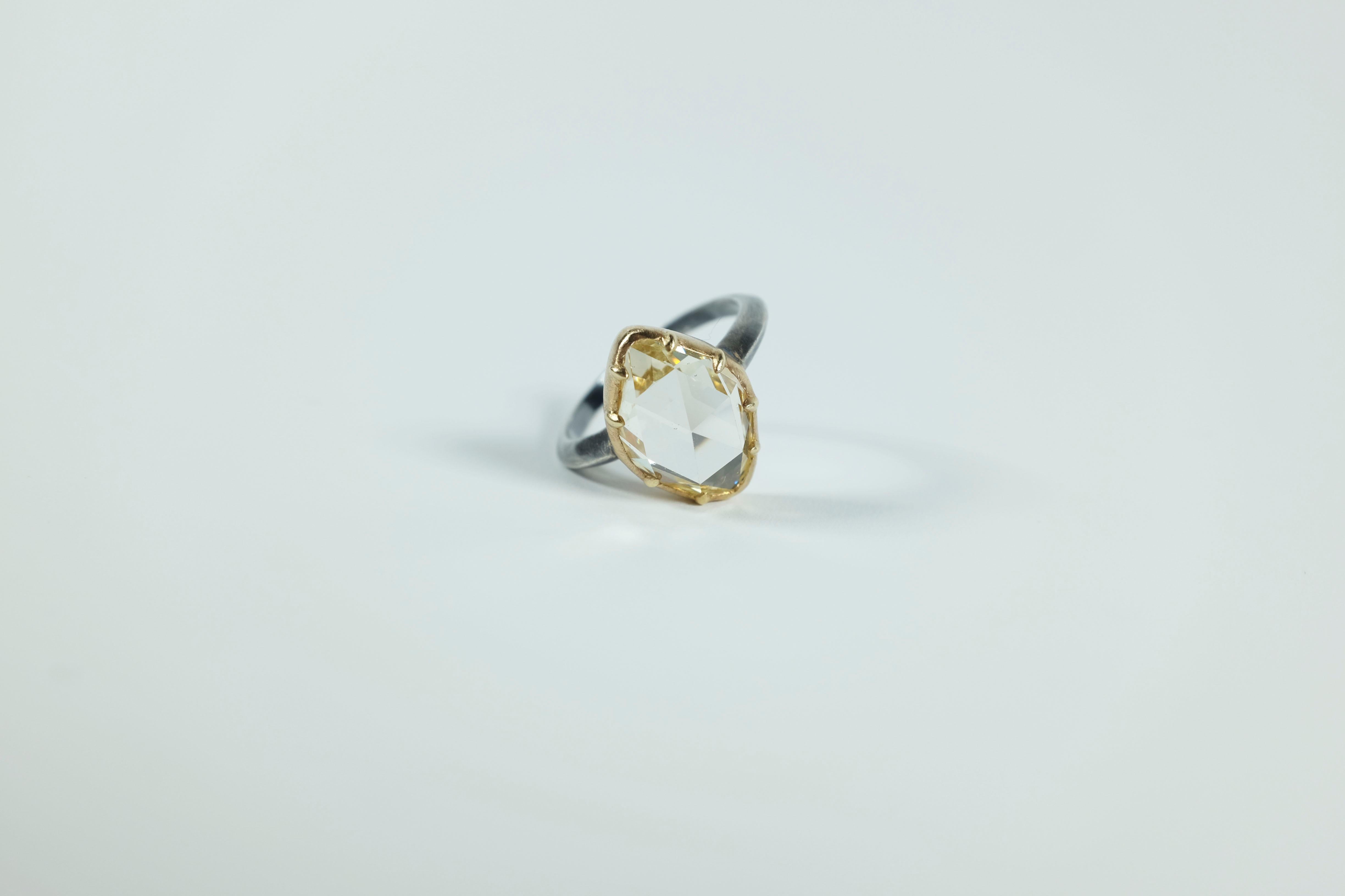 Modern Unique Rose-Cut Diamond Set on 18 Karat Gold and Silver For Sale