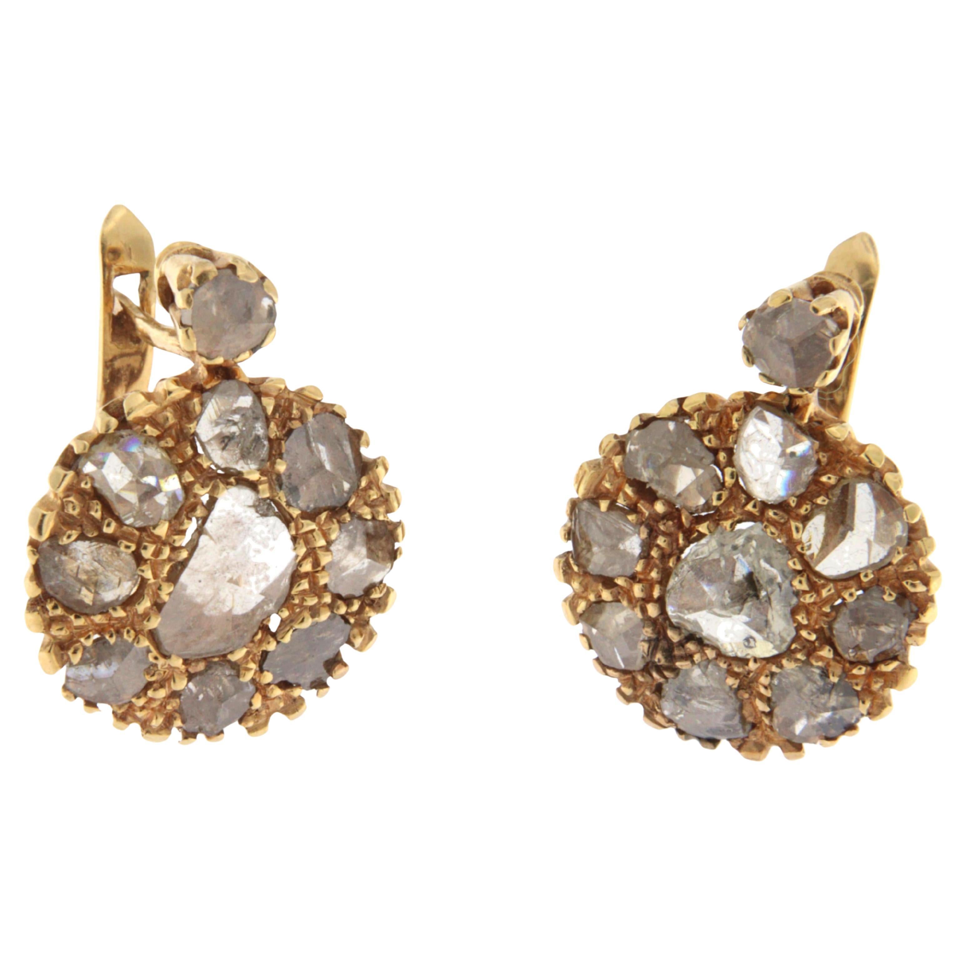 Orecchini con diamanti taglio rosa in oro giallo 14 carati