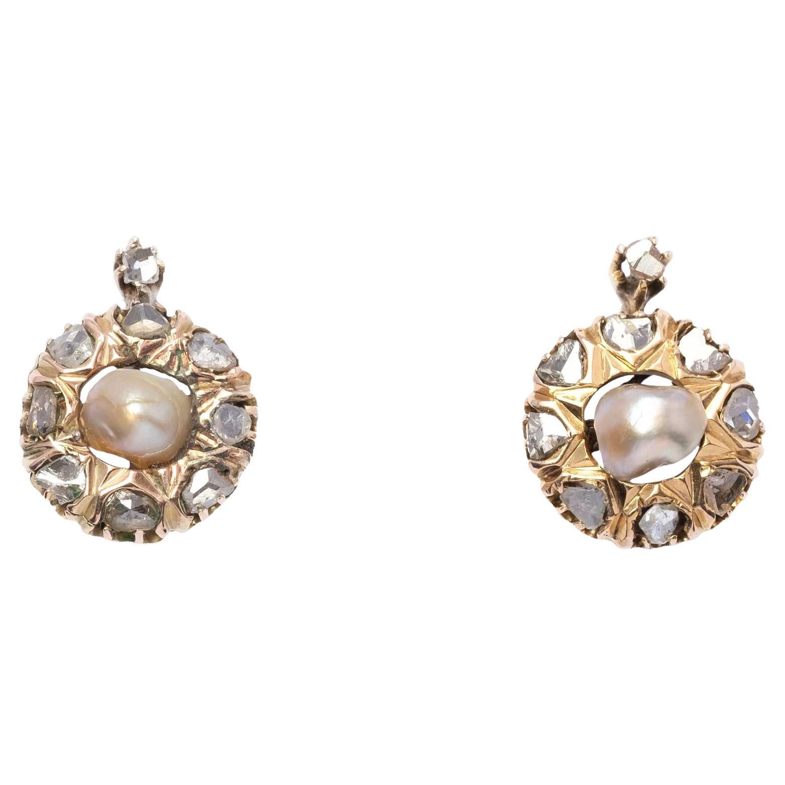 Boucles d'oreilles antiques en diamants taillés en rose et perles baroques