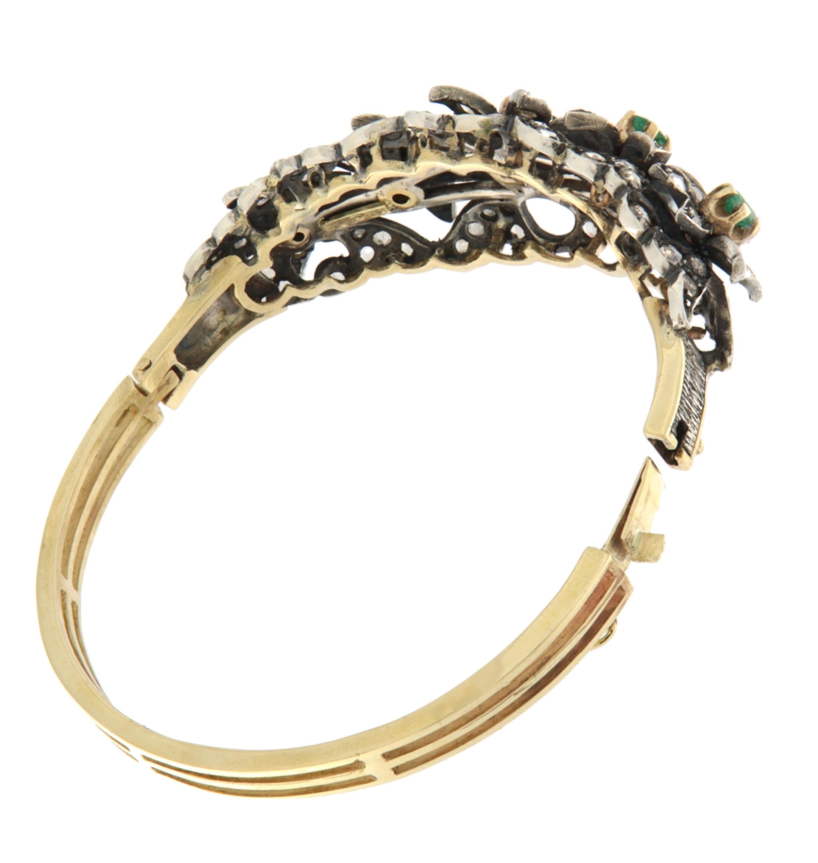 Taille rose Bracelet Clamper en or jaune 9 carats, diamants taille rose et émeraudes en vente