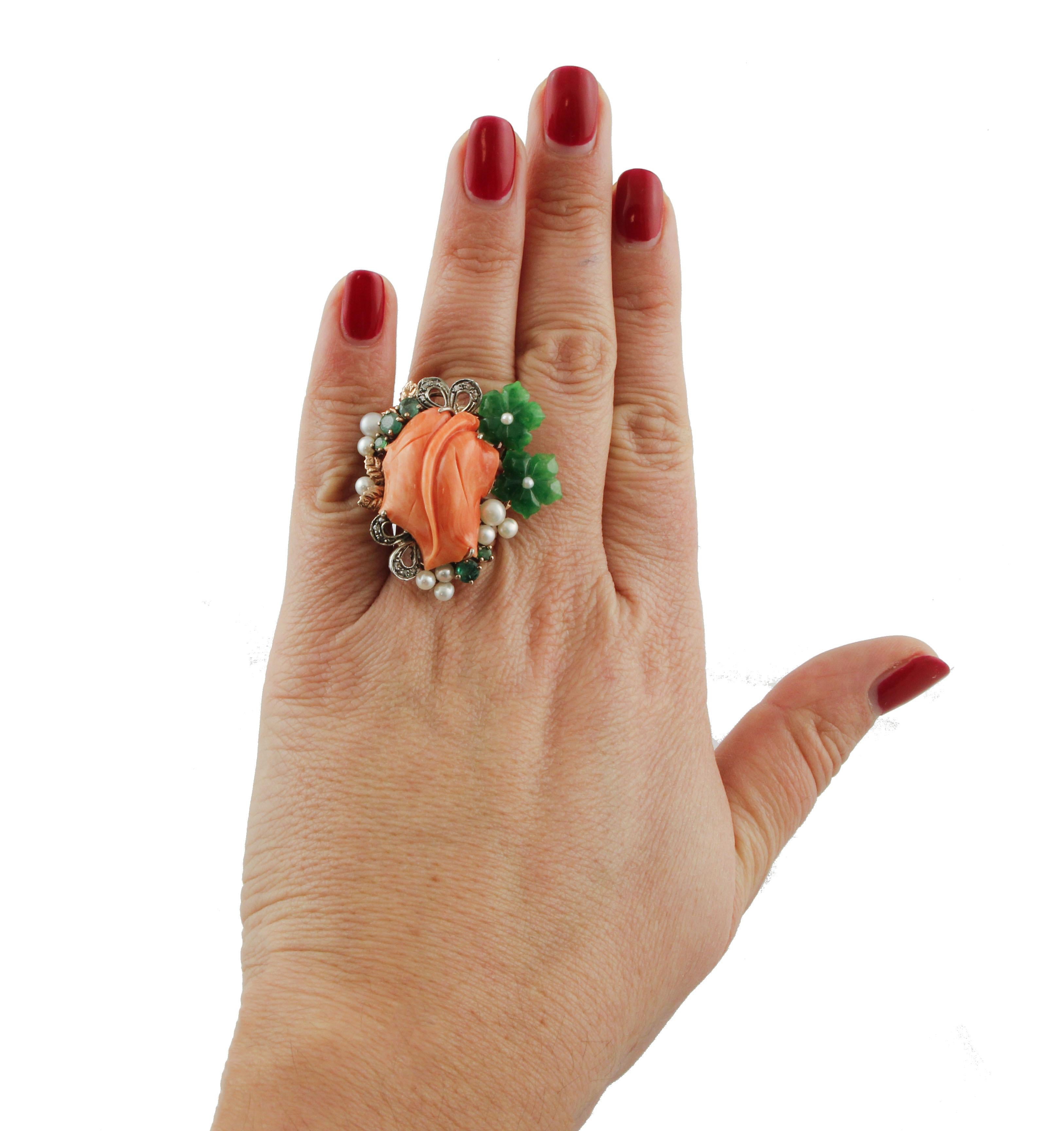 Women's Diamonds Coral Emeralds Green Agate Flowers Little White Pearls Fashion Ring For Sale