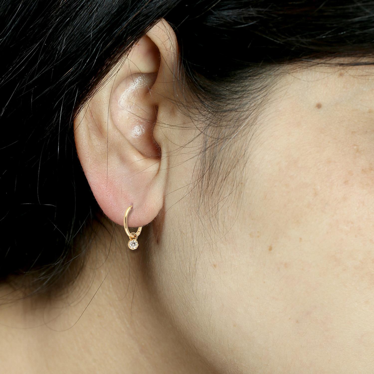 18KT:1.928g,D:0.22ct, 