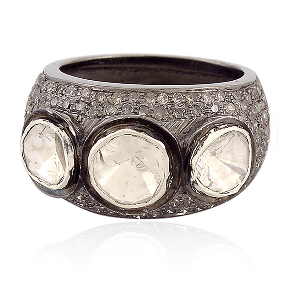 Rose Cut Diamonds Ring With Pave Diamonds In Silver In New Condition For Sale In New York, NY