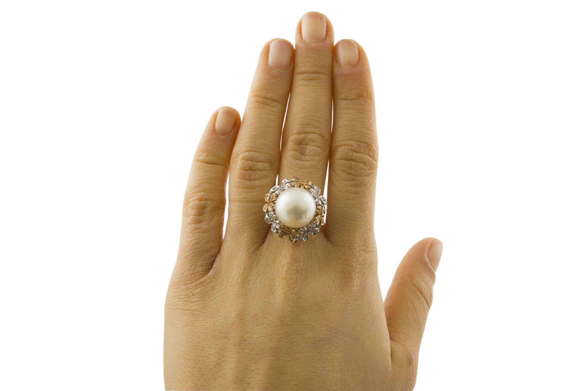 Rose Cut Diamonds, White Pearl, Rose and White Gold Flower Theme Cluster Ring In Excellent Condition For Sale In Marcianise, Marcianise (CE)