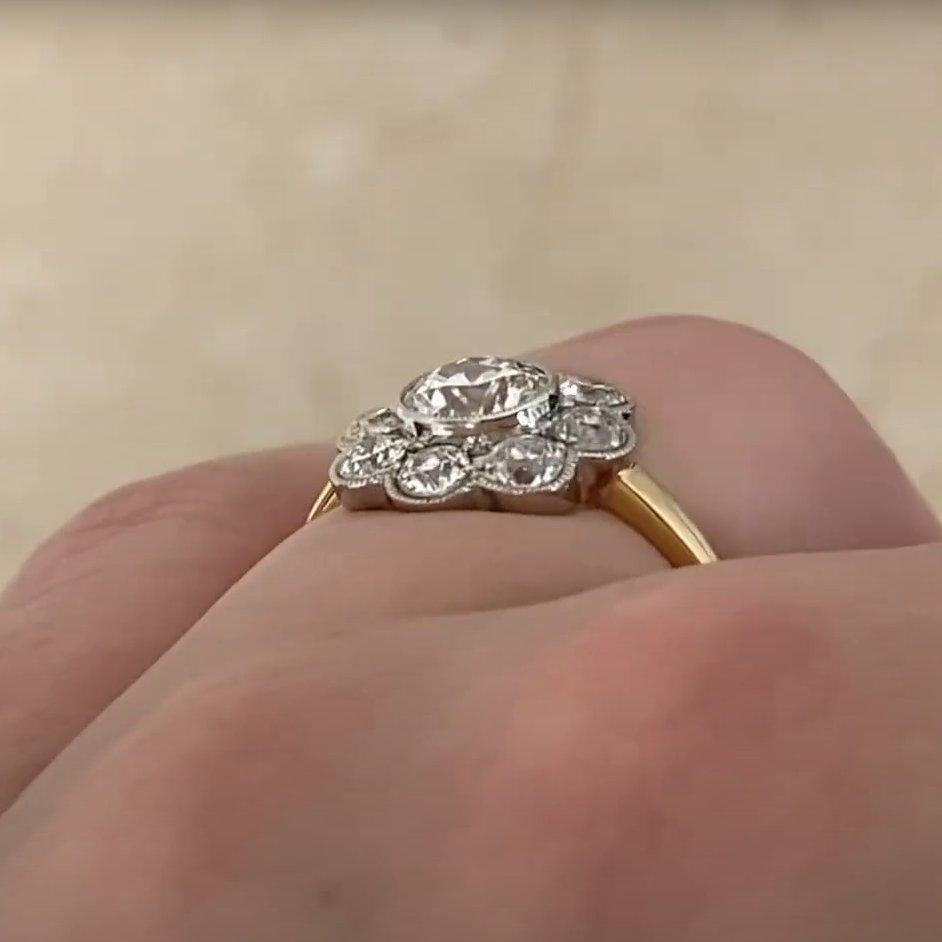 Bague grappe florale en or jaune 18 carats avec diamants taille rose (environ 0,7 carat) Excellent état - En vente à New York, NY