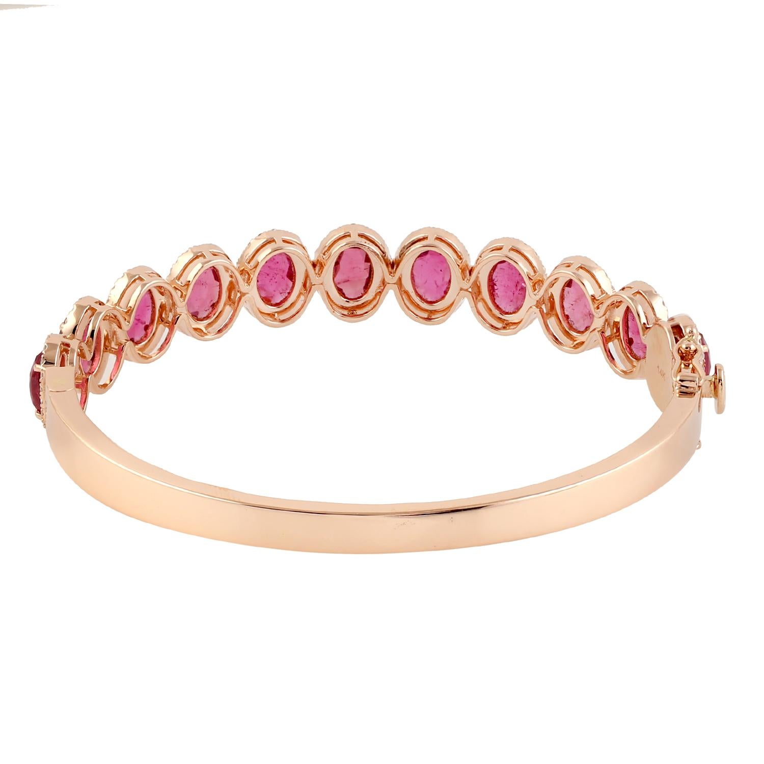 Bracelet tennis en or 14 carats avec tourmaline ovale taillée en rose Neuf - En vente à New York, NY
