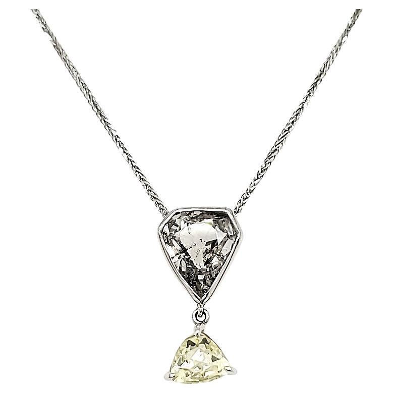 Collar en forma de gota de diamante pera talla rosa y diamante de forma triangular con blanco 18k en venta