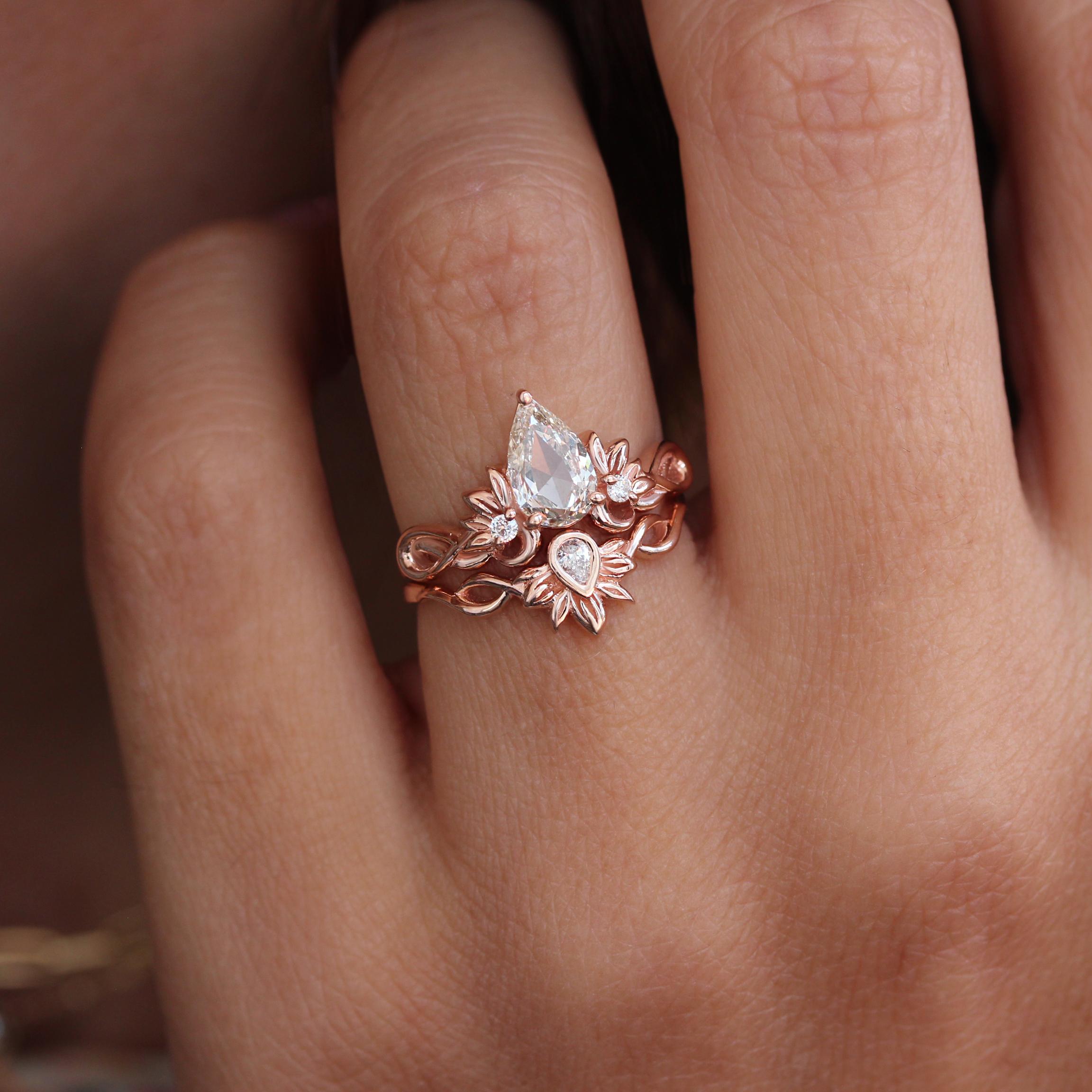 For Sale:  Rose Cut Pear Shape Tropical Nature Solitaire Bridal Ring Set, Champagne Diamond 2