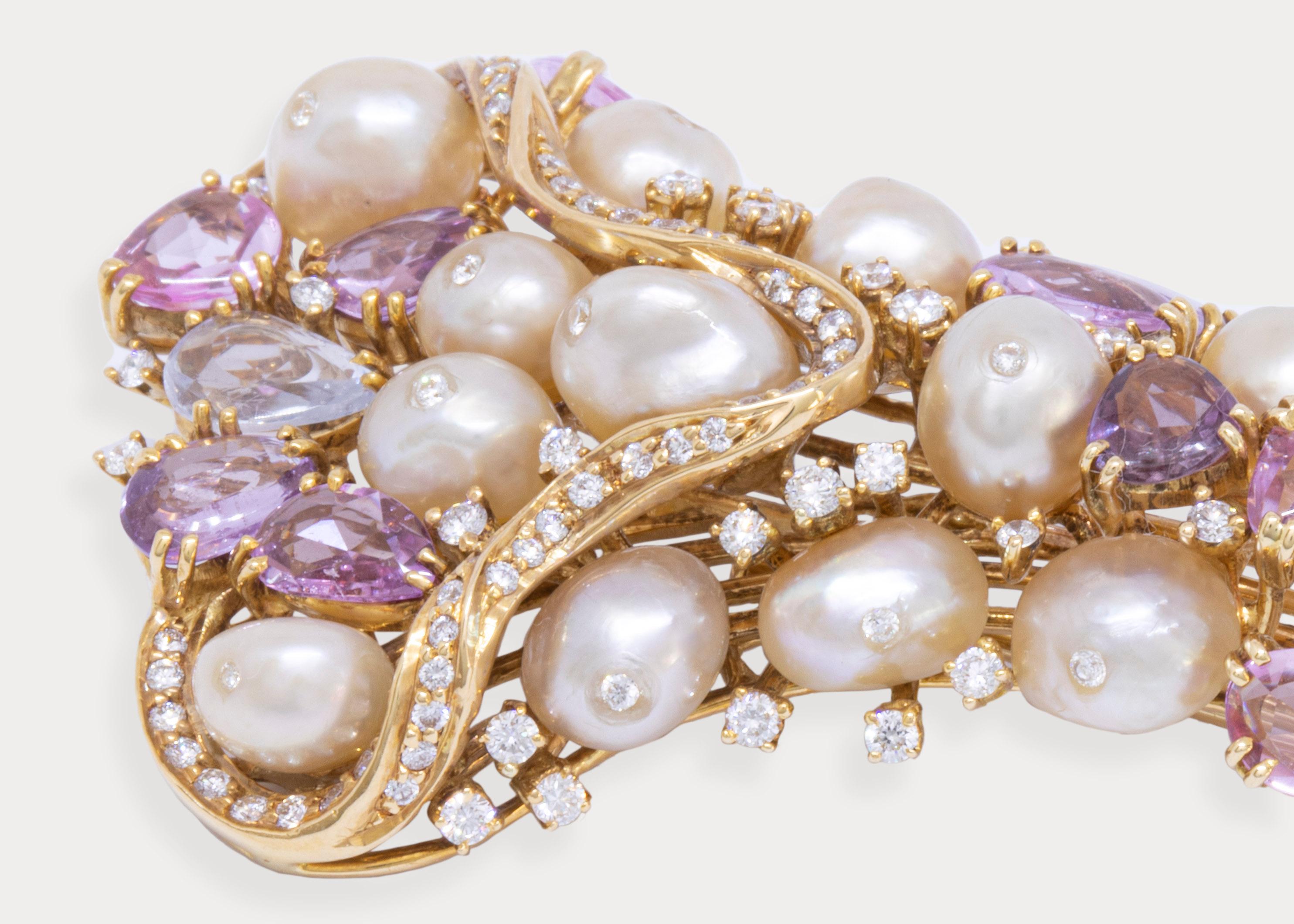 bahraini pearl necklace