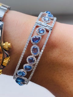 Bracelet en saphir taillé en rose et diamant