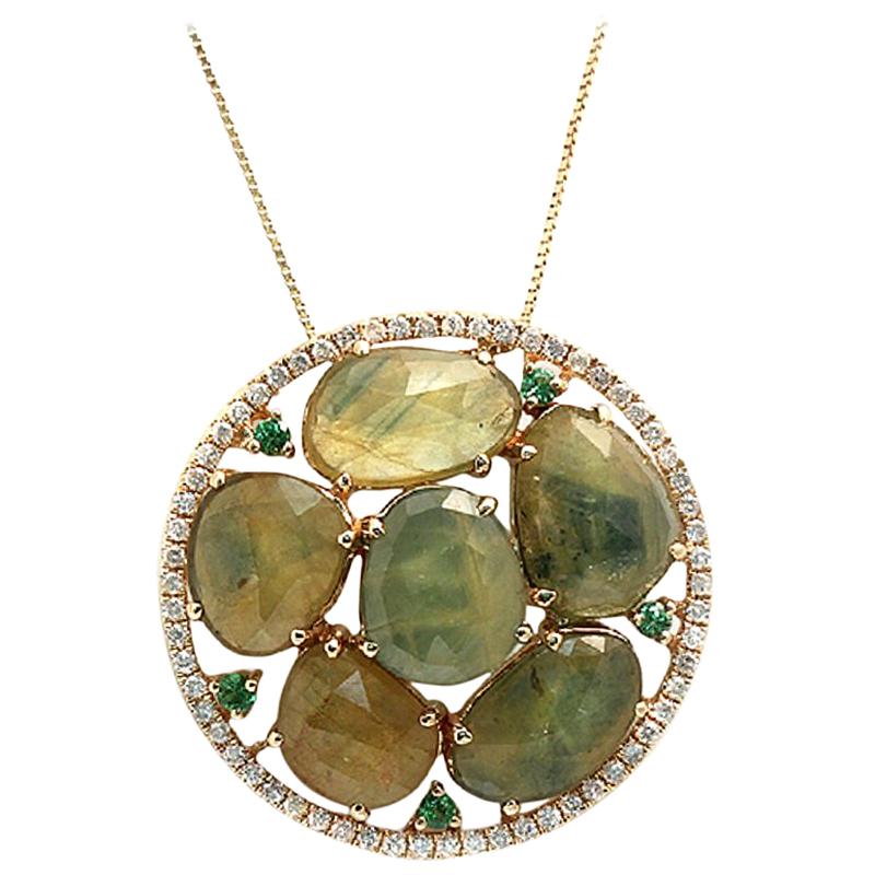 Rose Cut Sliced 11.98 Ct Green Sapphire 0.40 Ct Diamond 14k yellow Gold Necklace For Sale