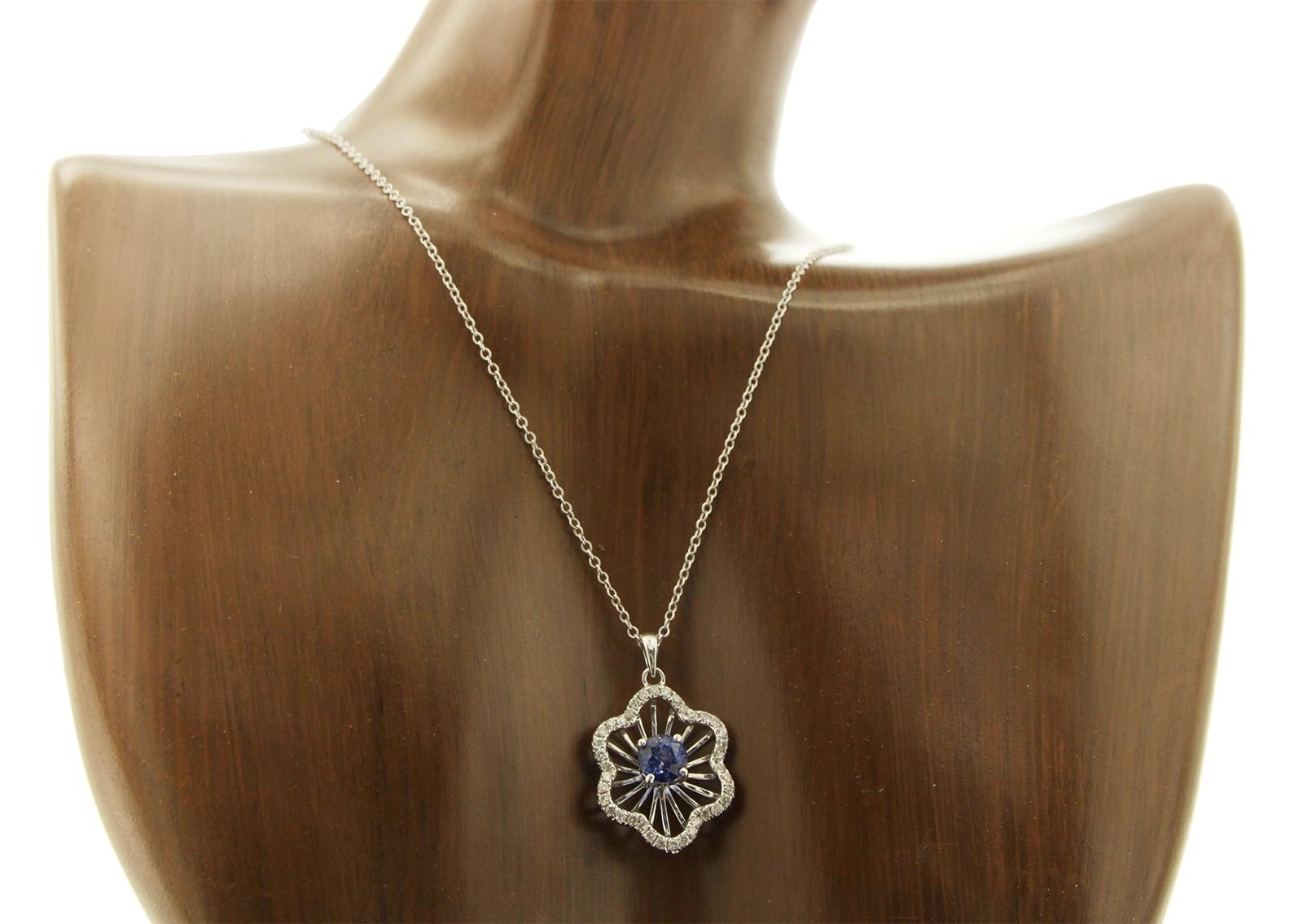 Rose Cut Sliced 27 Ct Blue Sapphire 0.43 Ct Diamonds 14k White Gold Necklace In New Condition For Sale In Los Angeles, CA