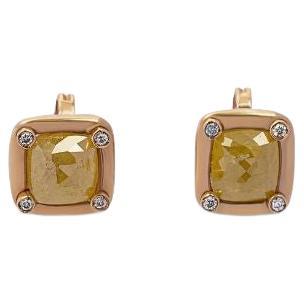Clous d'oreilles carrés en or rose 18 carats et diamants jaunes taille rose en vente